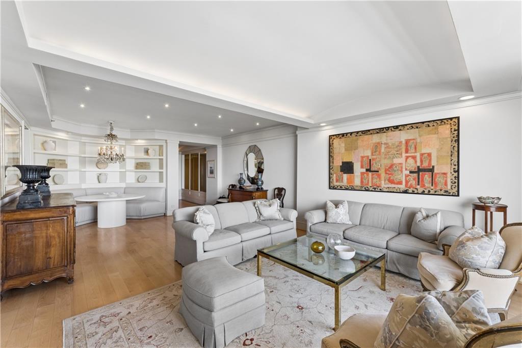 2660 Peachtree Road NW Unit 36F