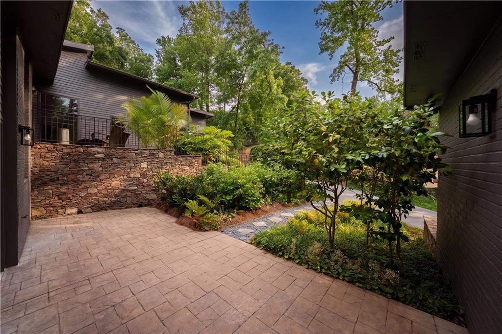 3770 Paces Ferry Road NW