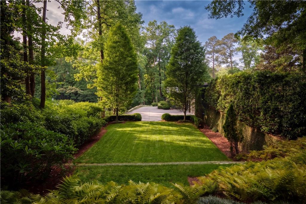 3770 Paces Ferry Road NW