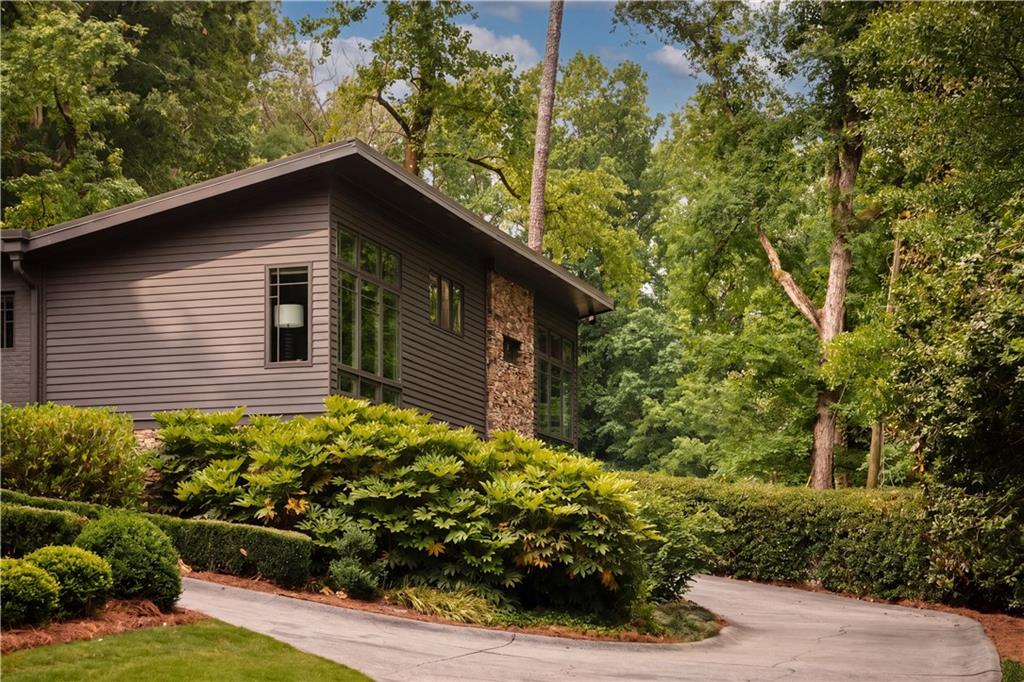 3770 Paces Ferry Road NW