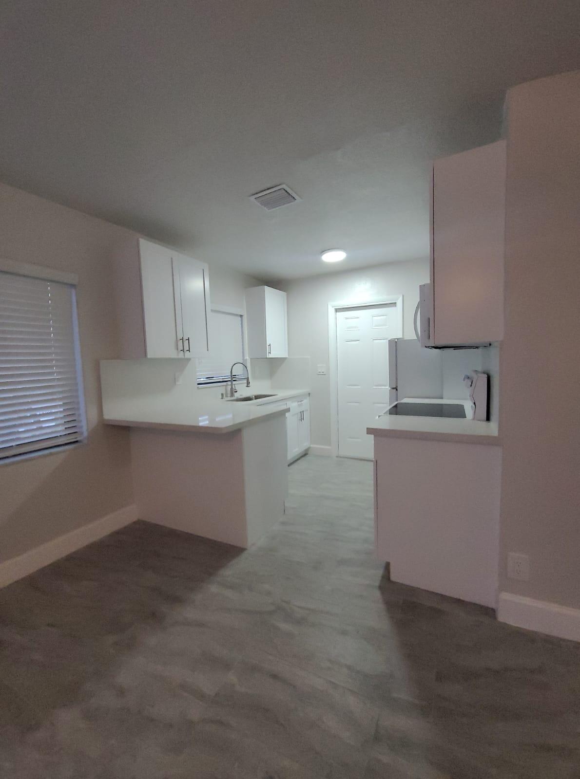 1320 SW 34th Avenue Unit 1