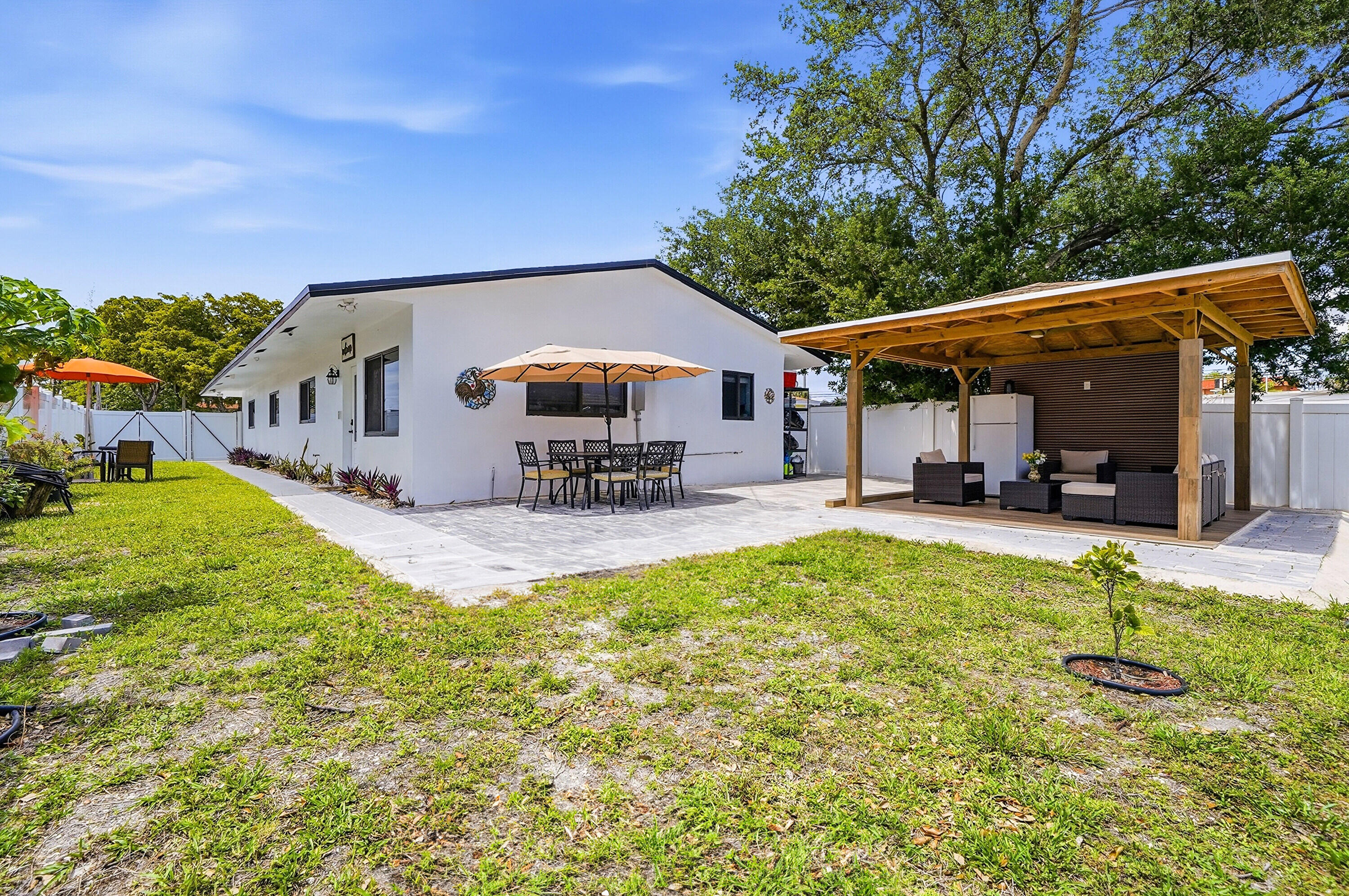 1320 SW 34th Avenue 2