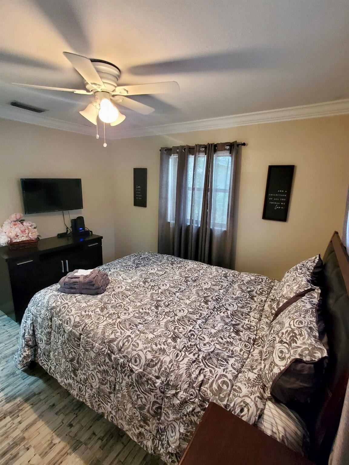 703 Walnut Place