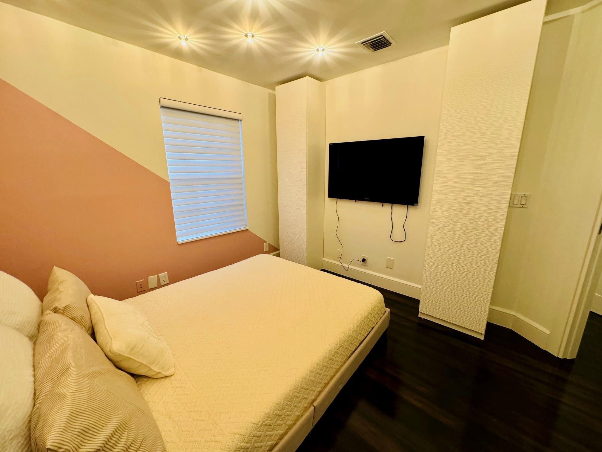 9571 Santa Rosa Drive 505