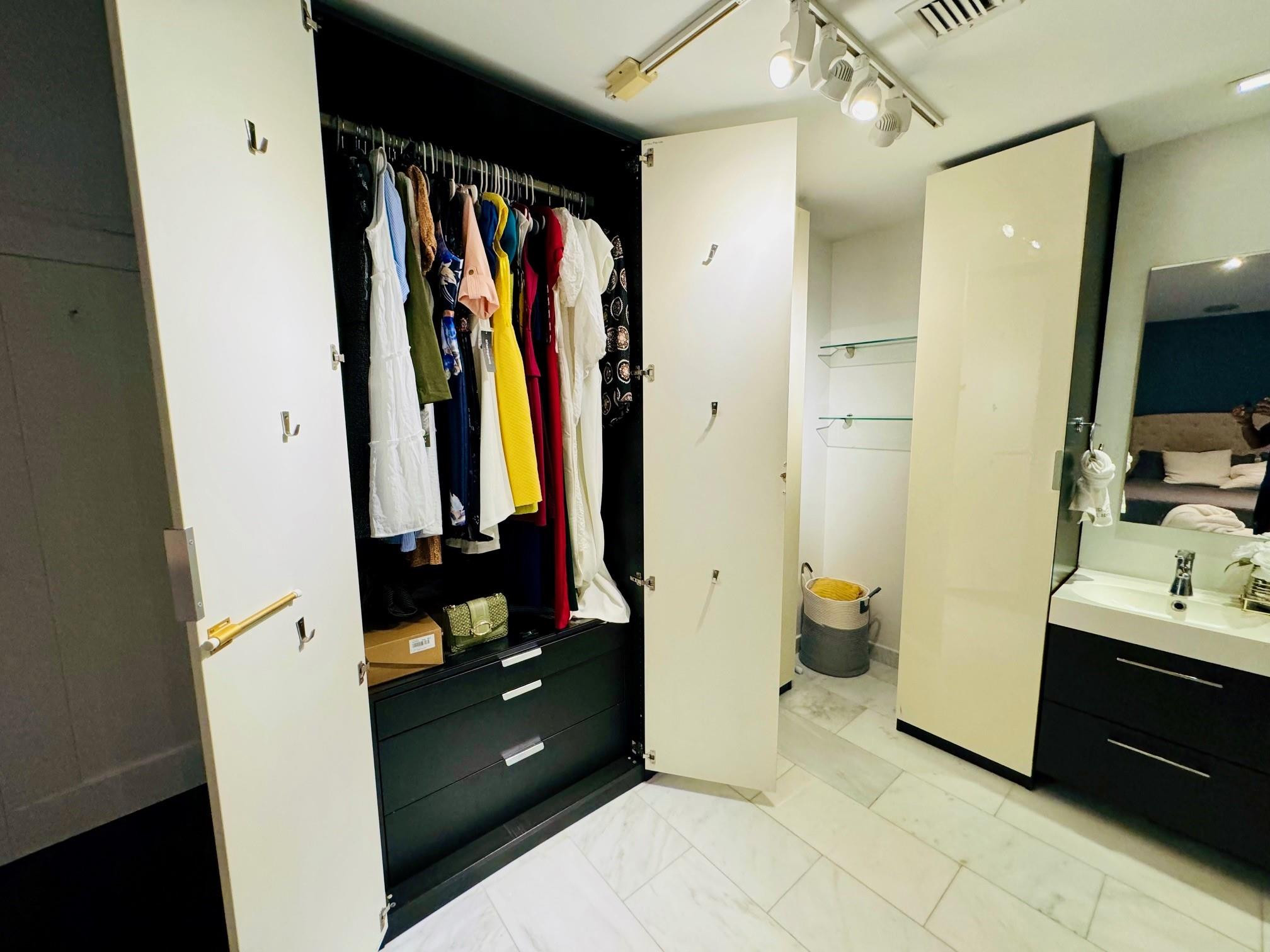 9571 Santa Rosa Drive 505