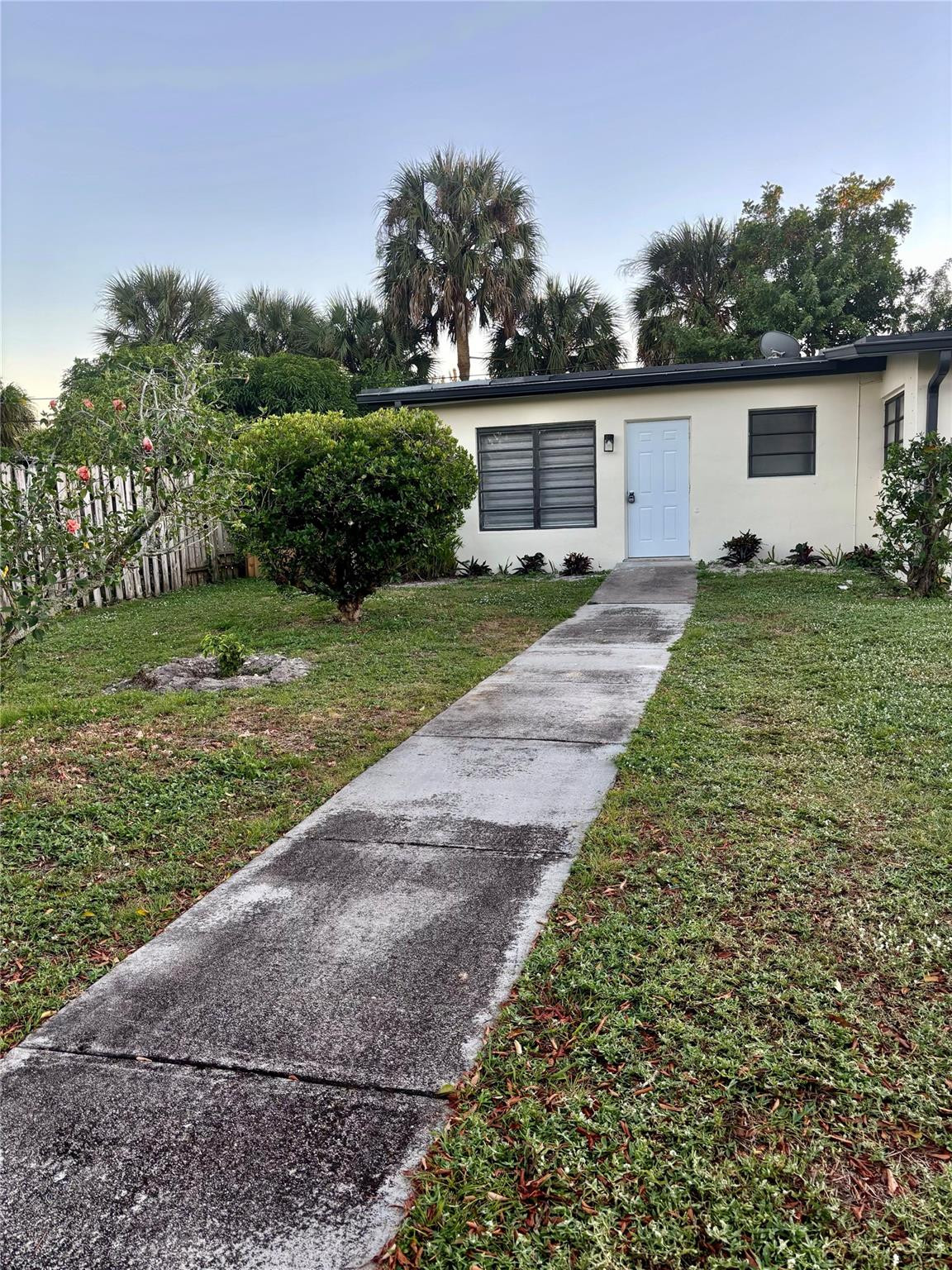 4380 SW 11th Street