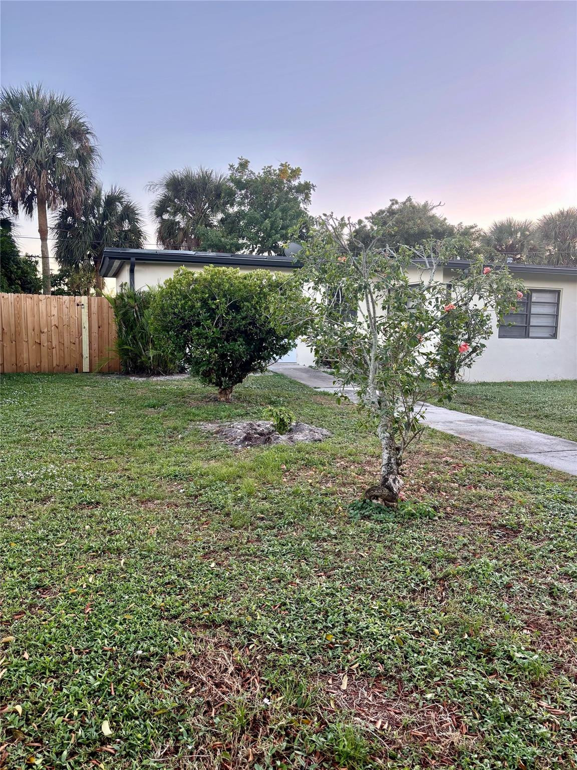 4380 SW 11th Street