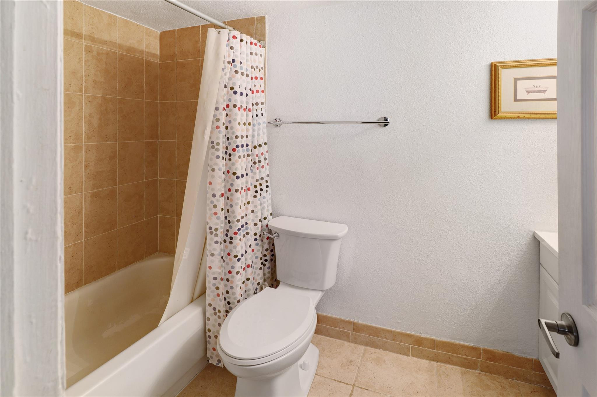 2715 NE 49th Street 101