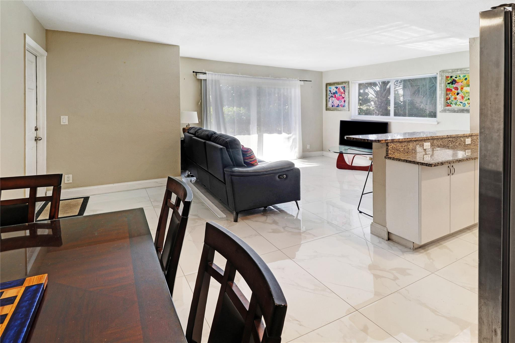 2715 NE 49th Street 101