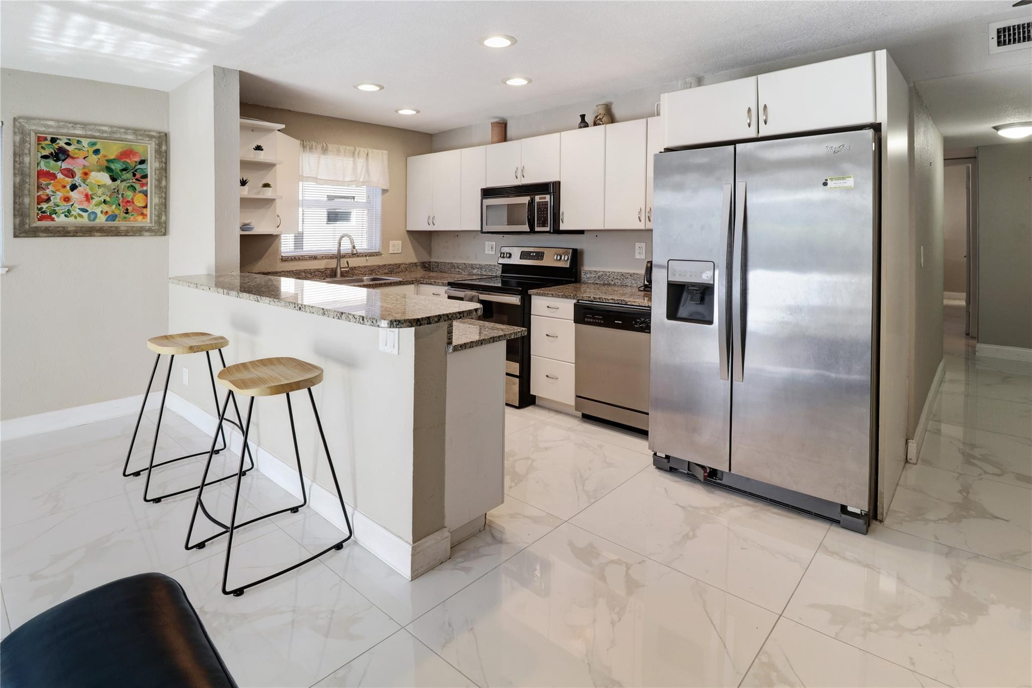 2715 NE 49th Street 101