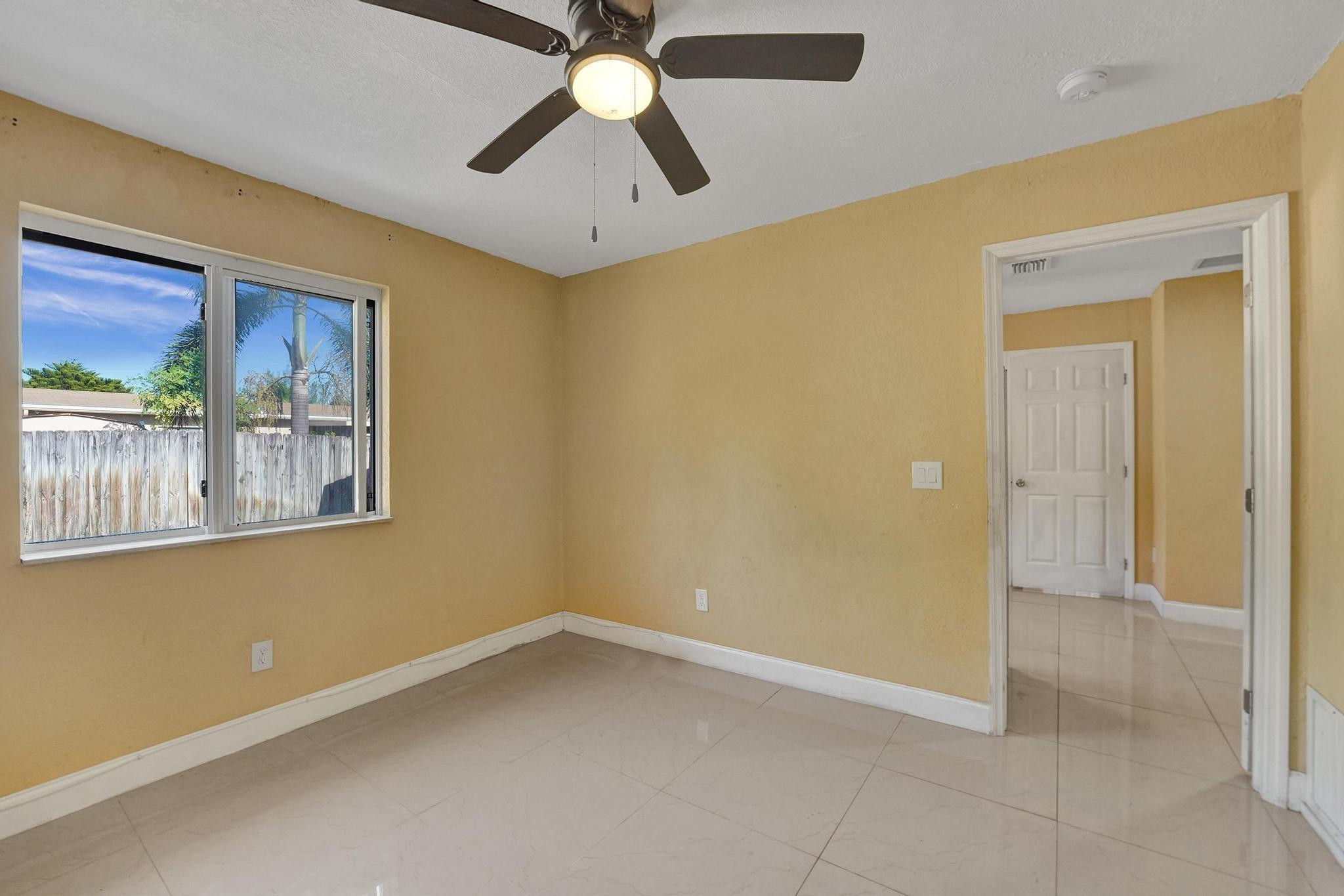 821 NE 52nd Street
