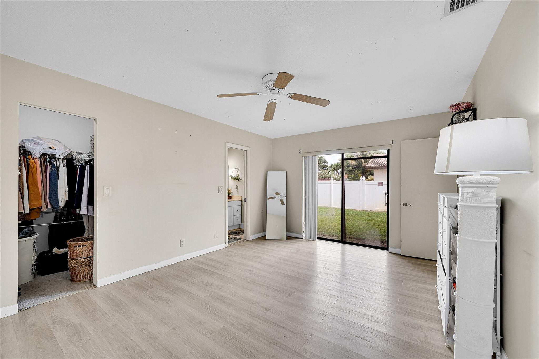 2708 NW 91st Avenue