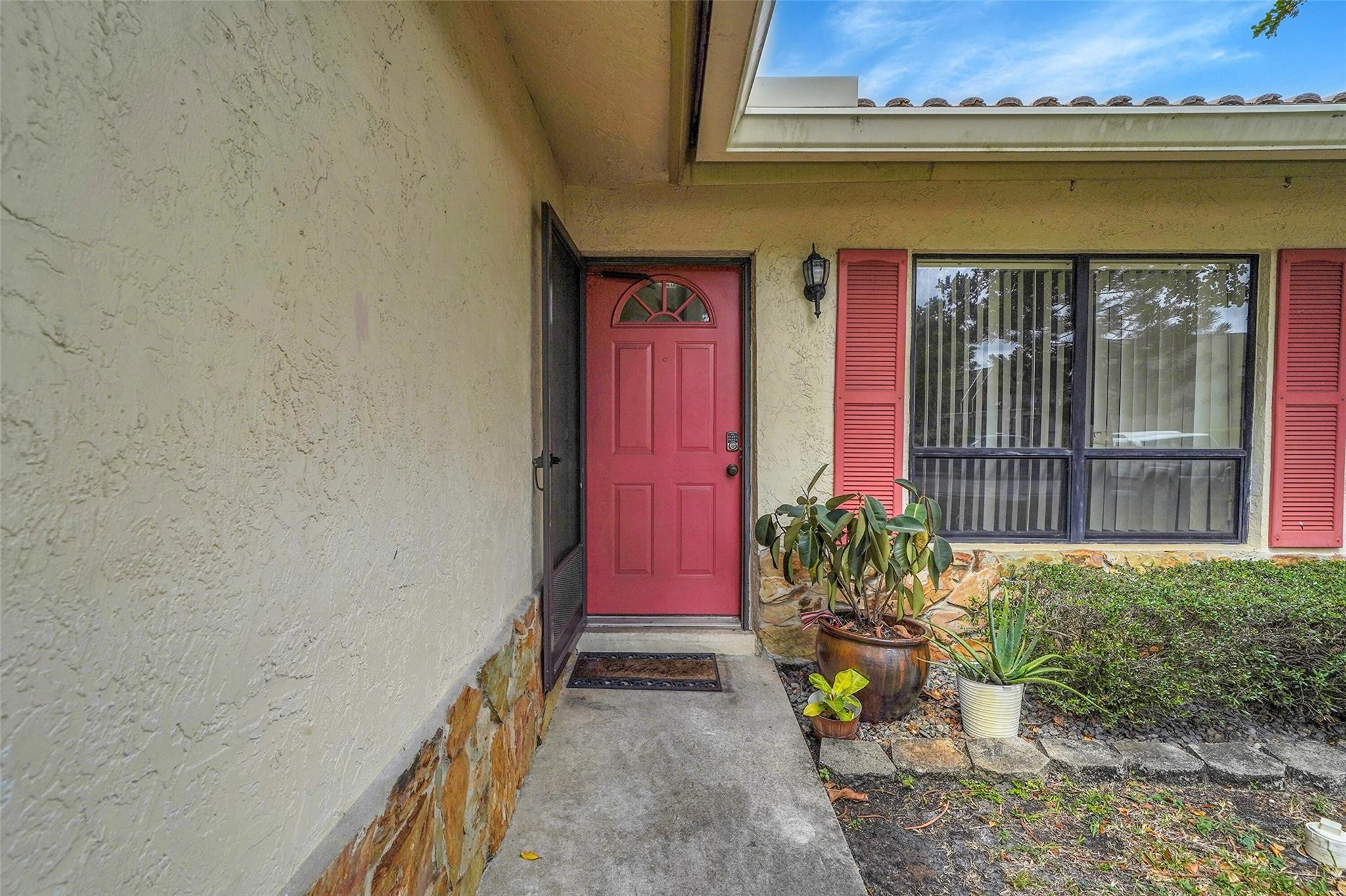 2708 NW 91st Avenue
