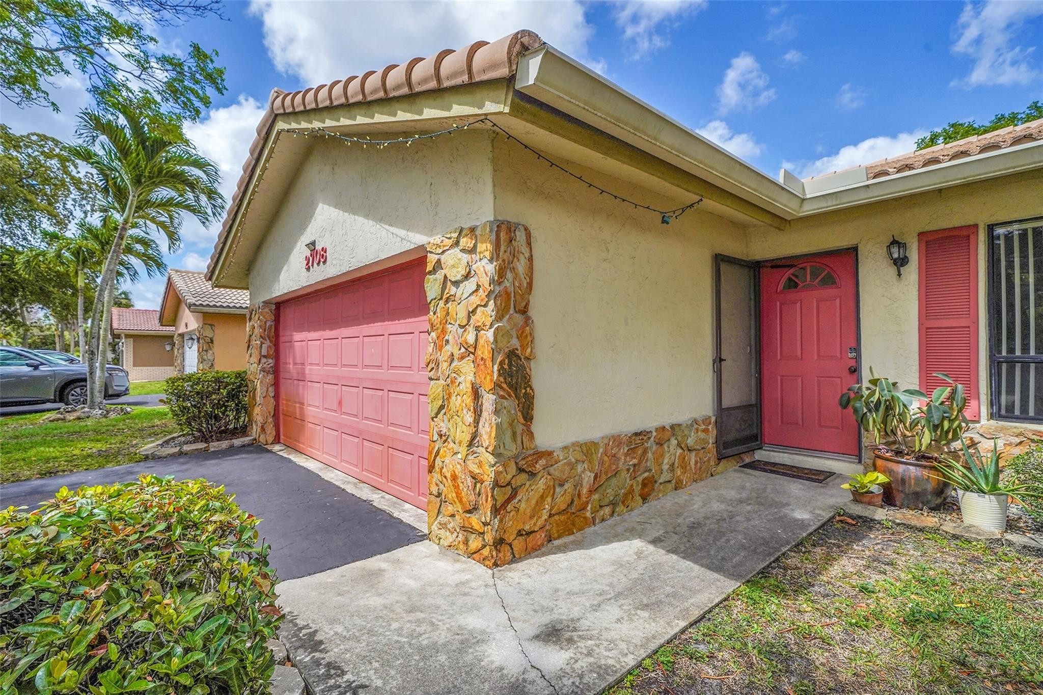 2708 NW 91st Avenue