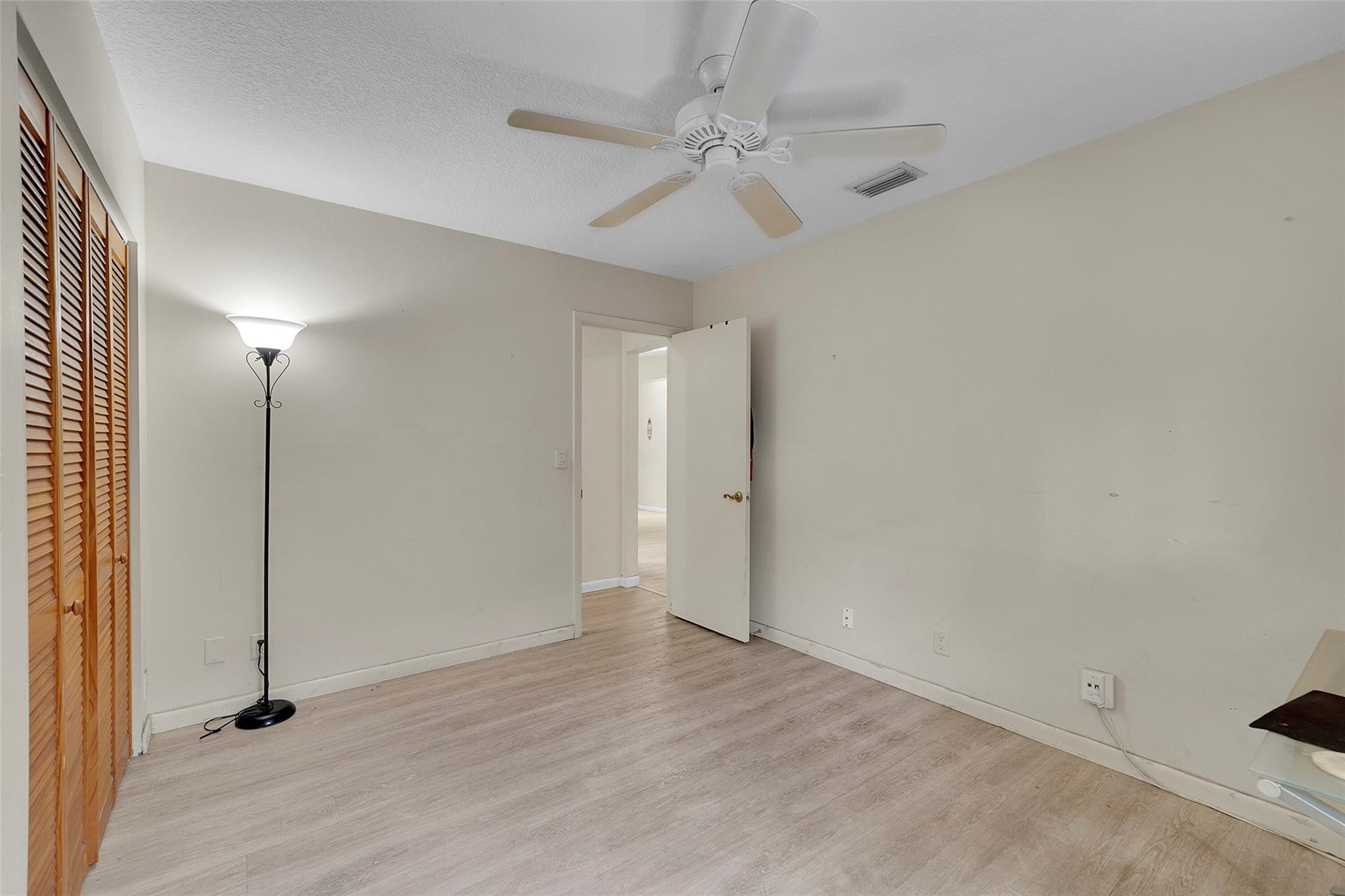 2708 NW 91st Avenue