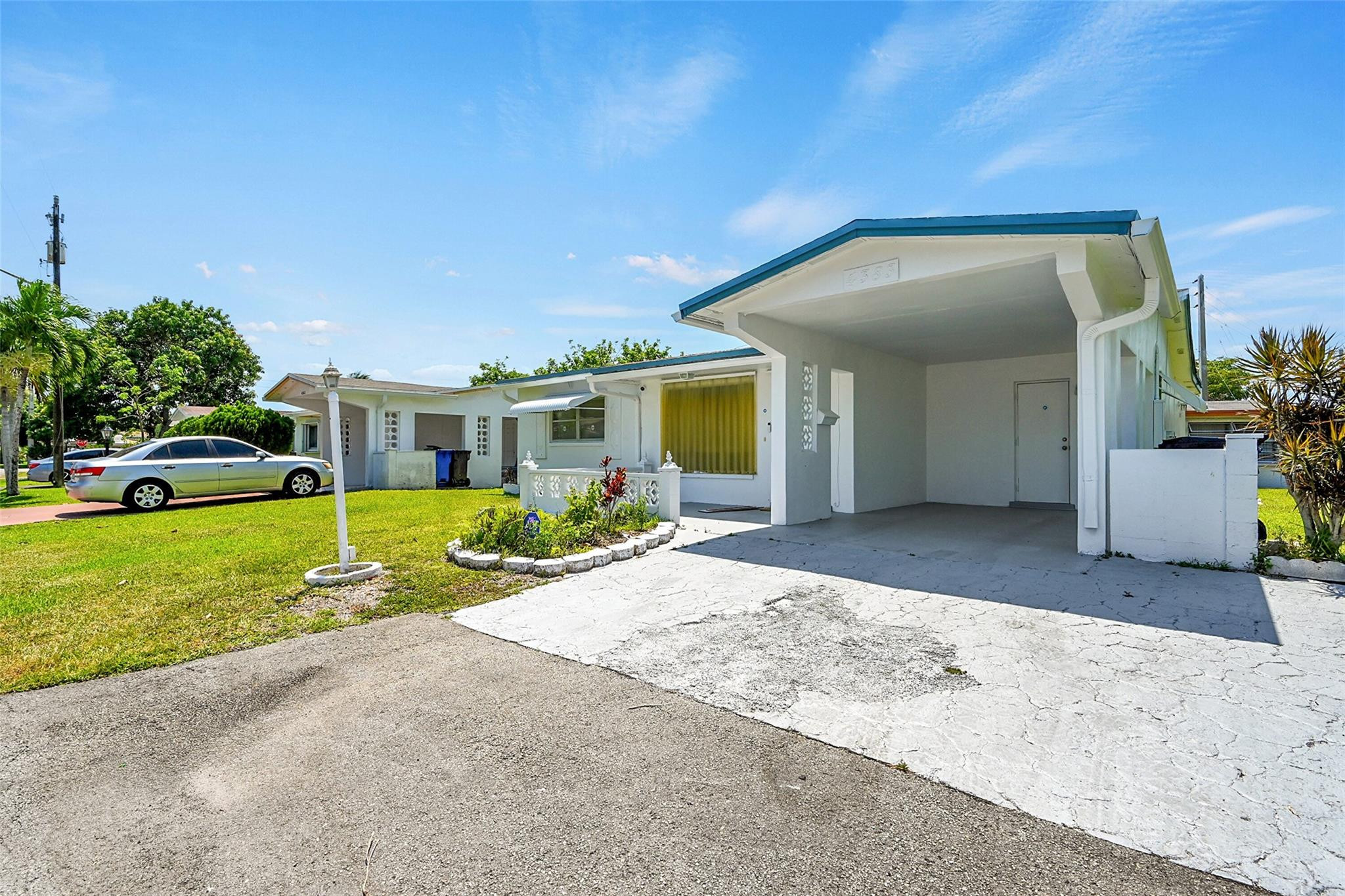 4383 NW 47 Terrace