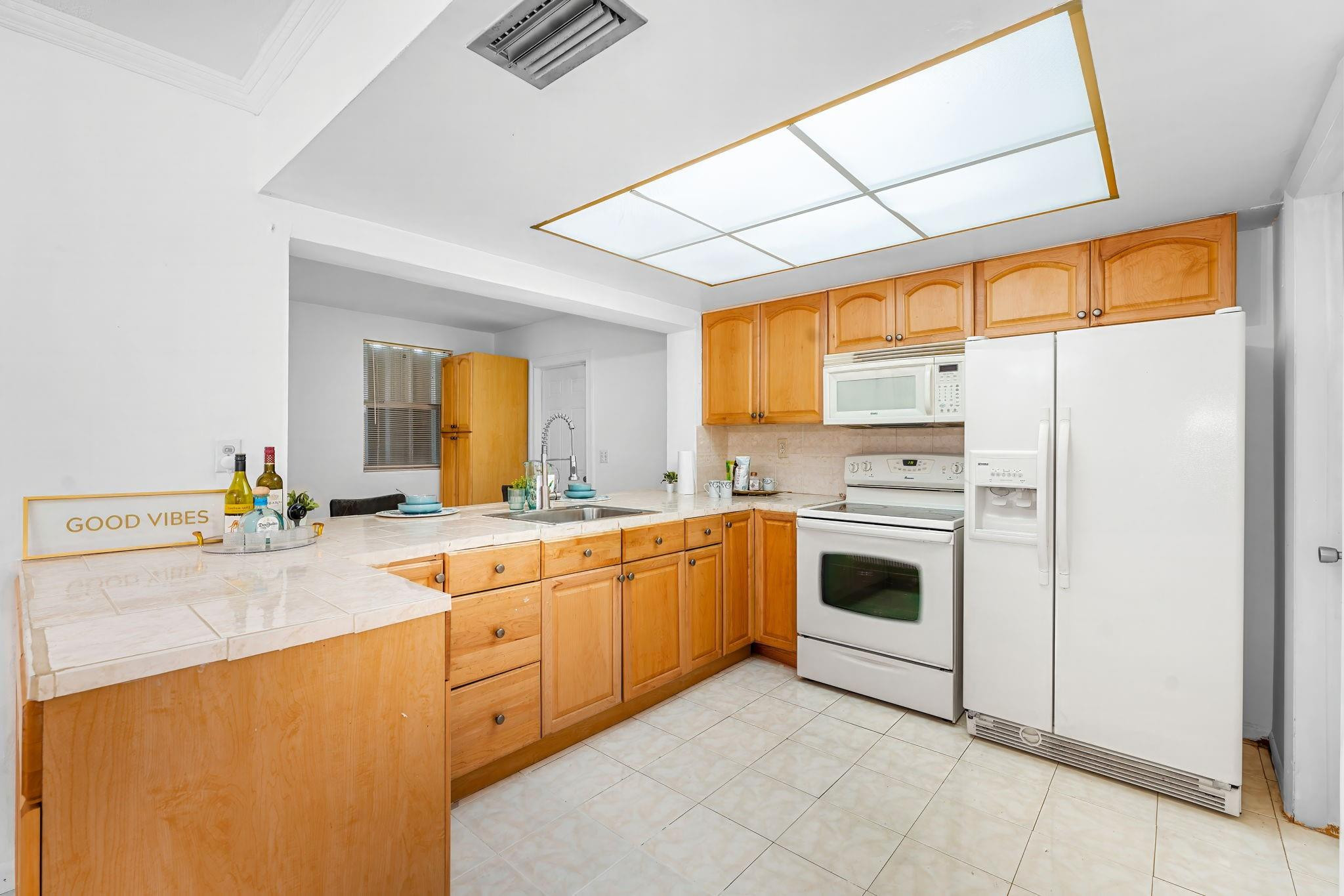 4383 NW 47 Terrace