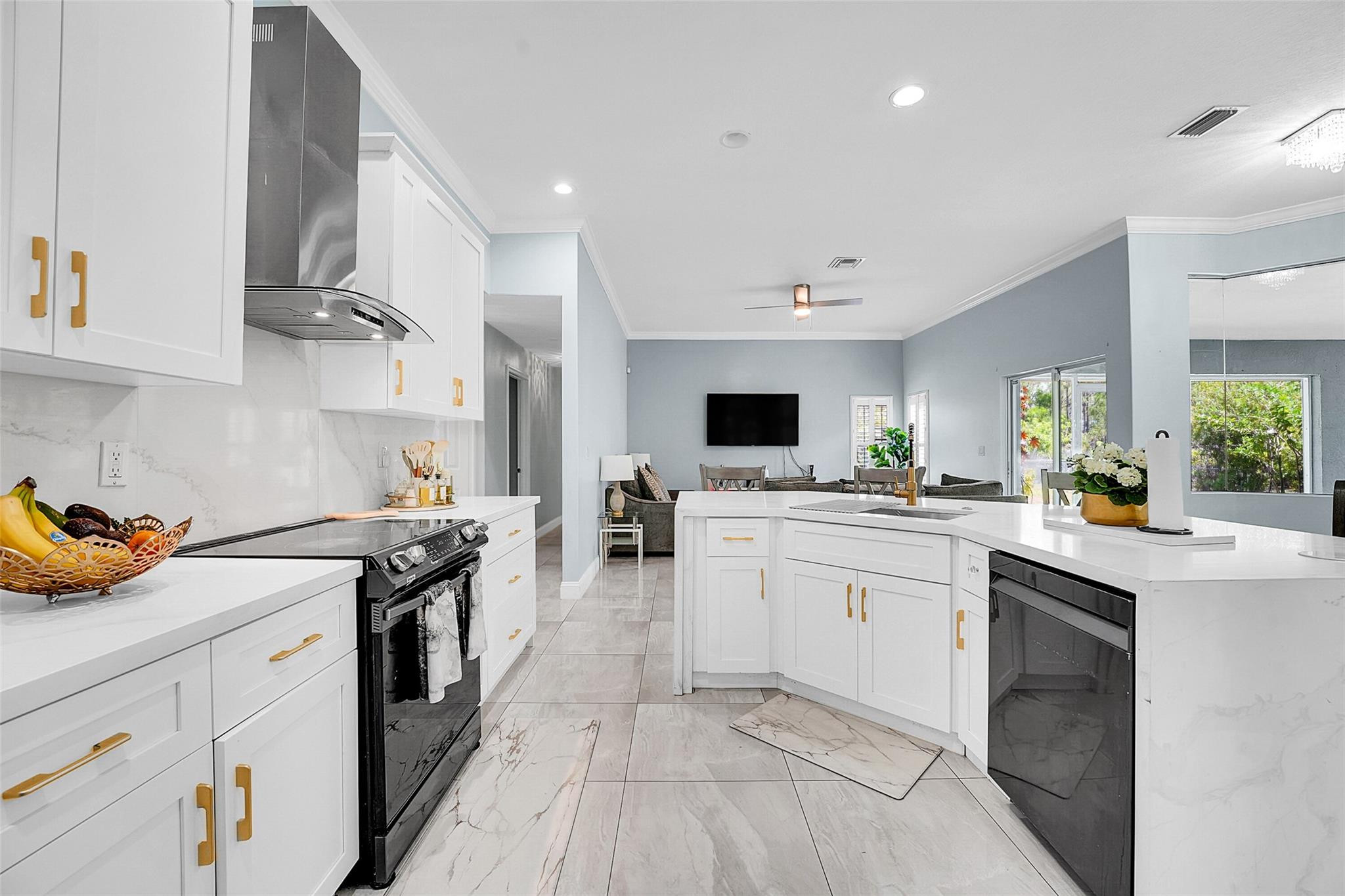 6107 NW Gause Avenue, Port St. Lucie