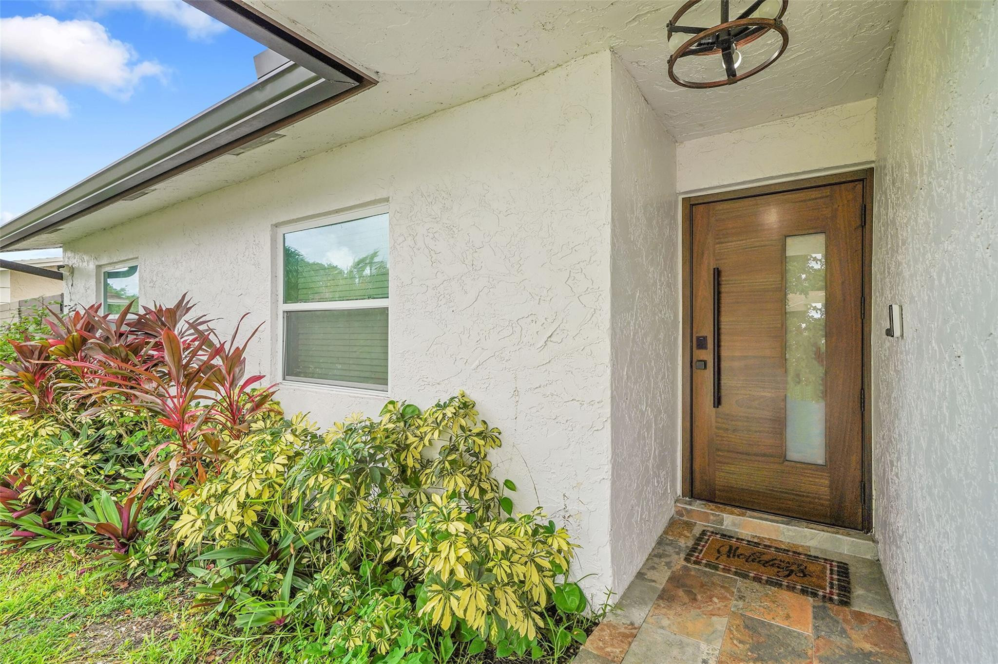 7506 SW 7th Court