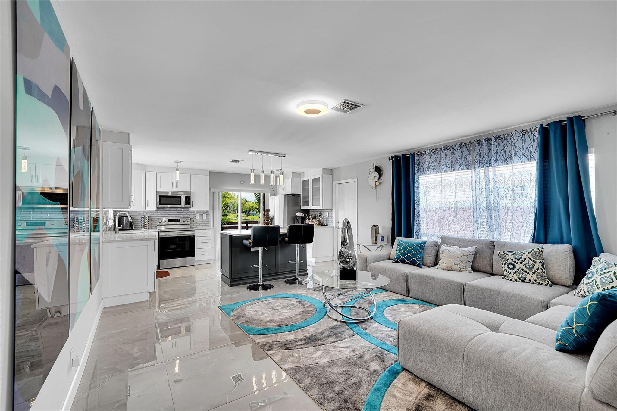 7506 SW 7th Court