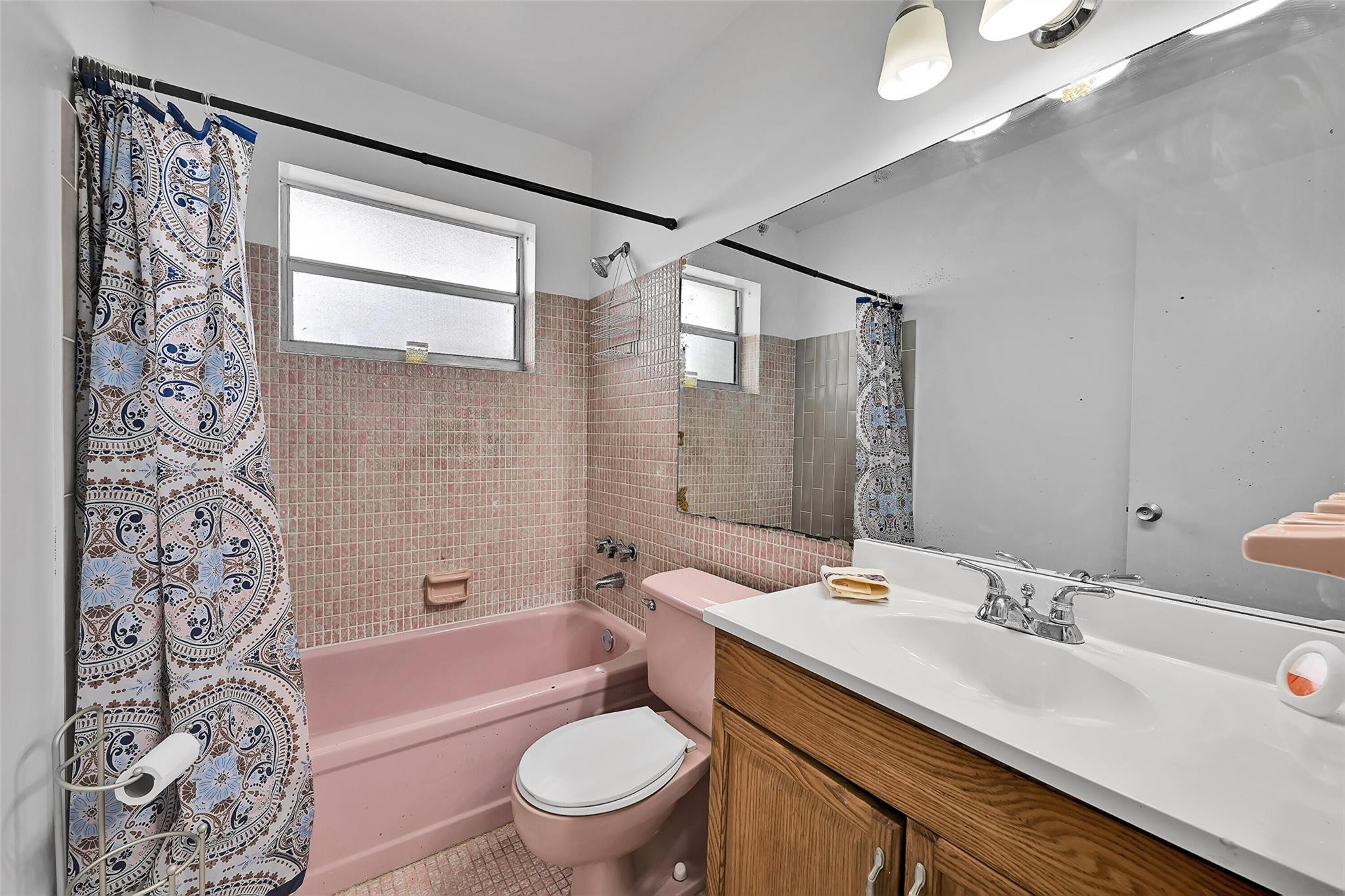 1330 NW 43rd Avenue 104