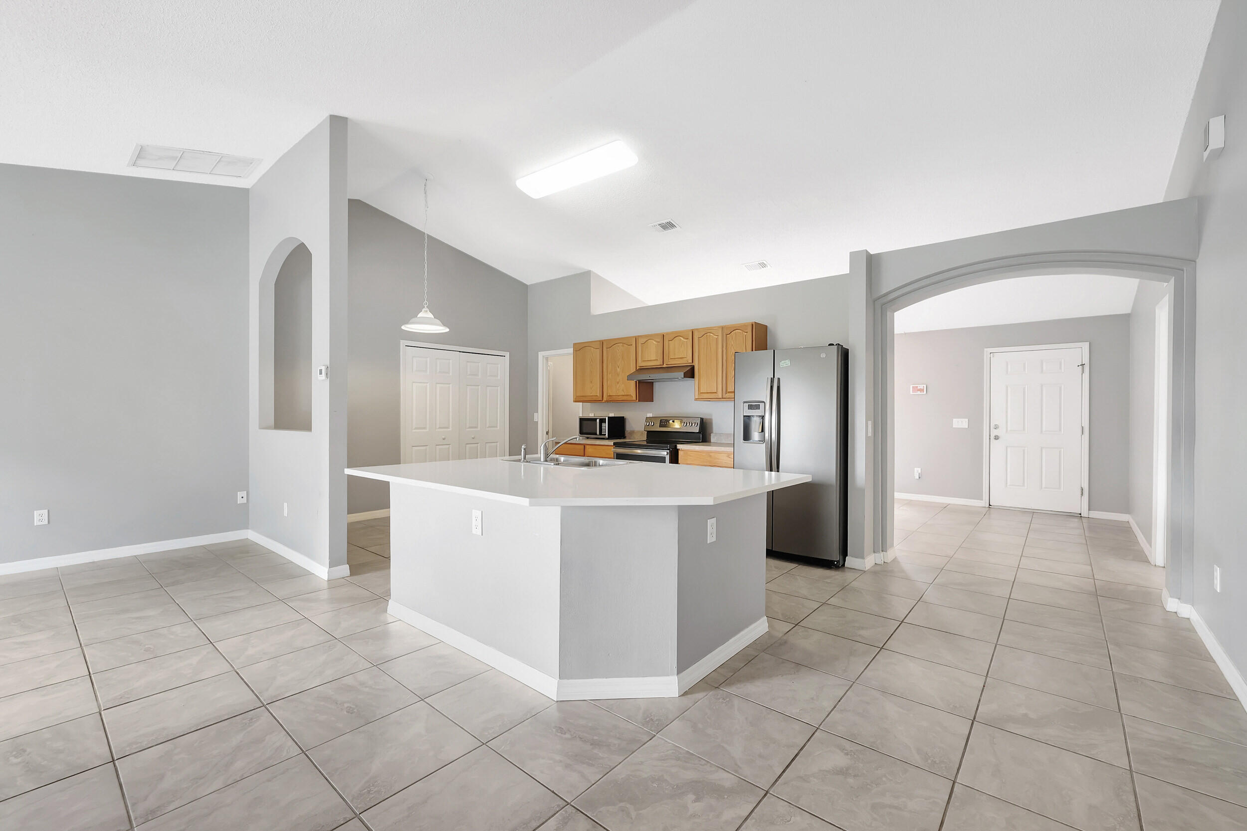1226 SW Calmar Avenue, Port St. Lucie