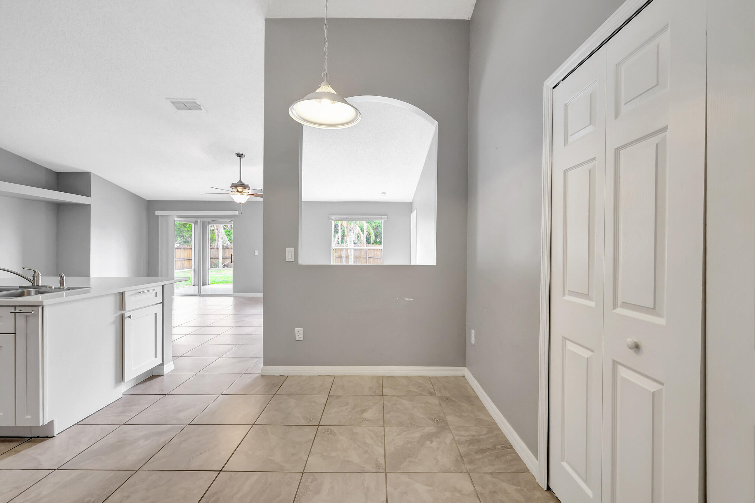 1226 SW Calmar Avenue, Port St. Lucie