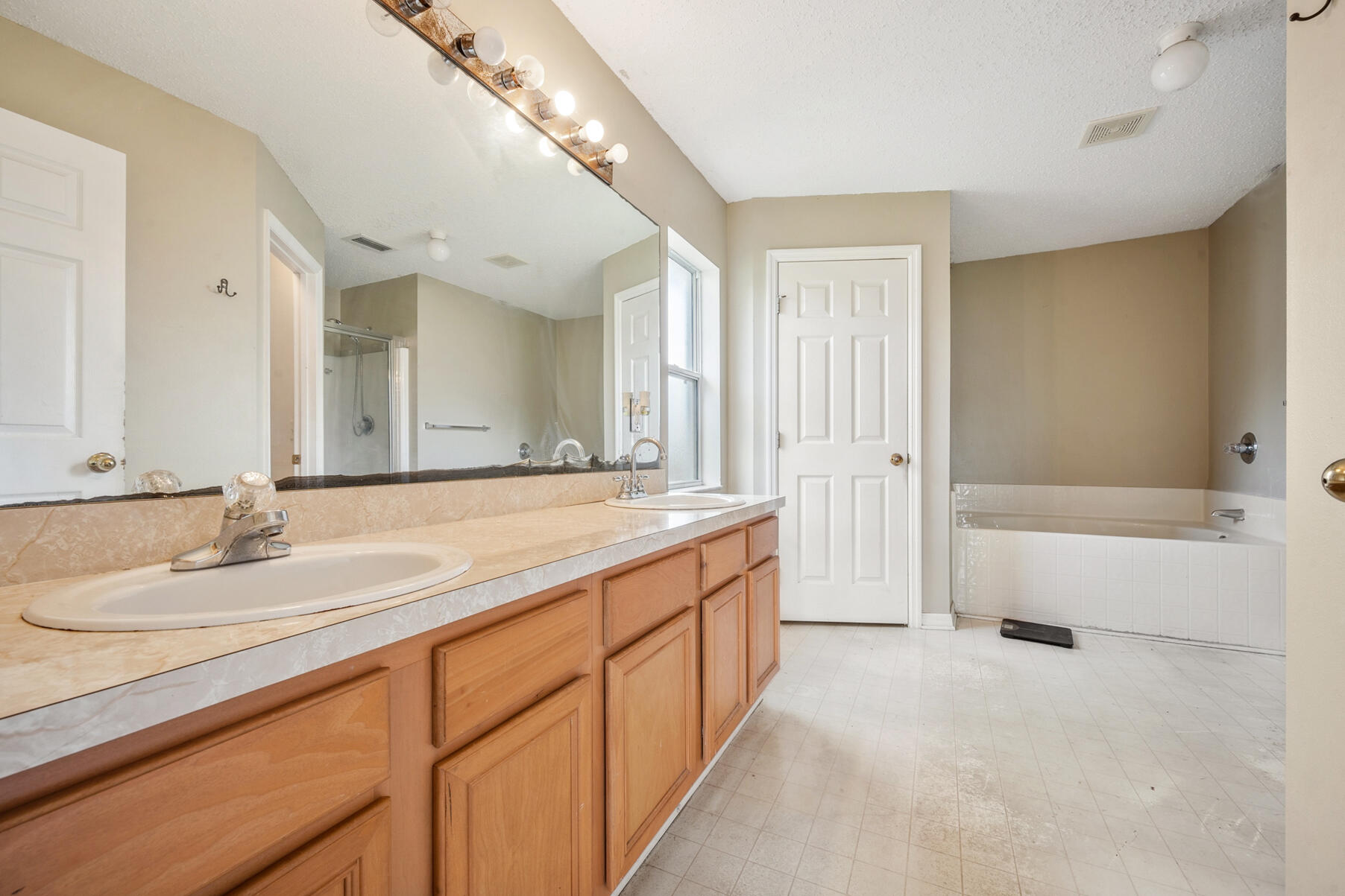 3574 SW San Benito Street, Port St. Lucie