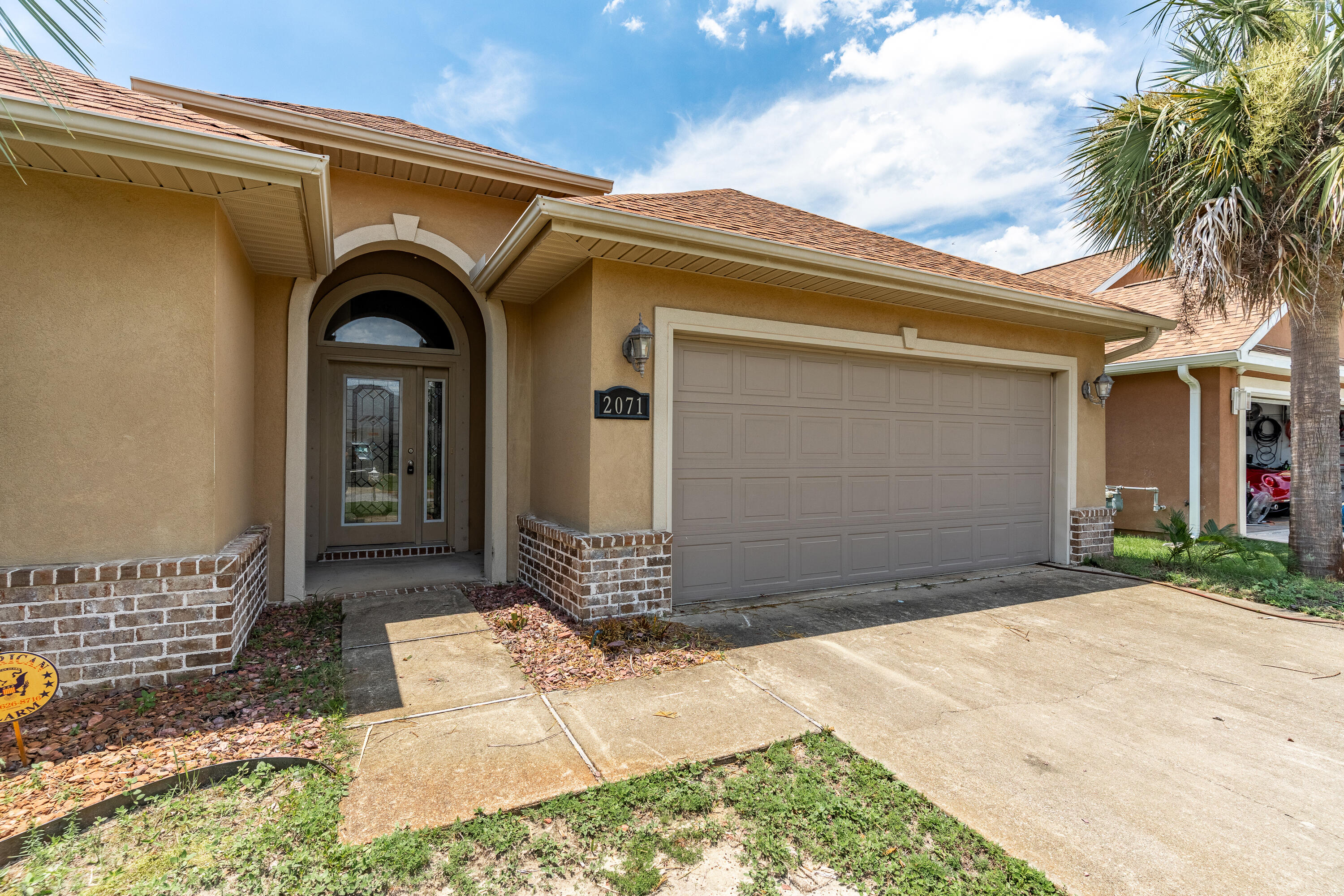 2071 Fountainview Drive