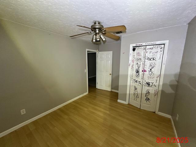35 NW Maples Street