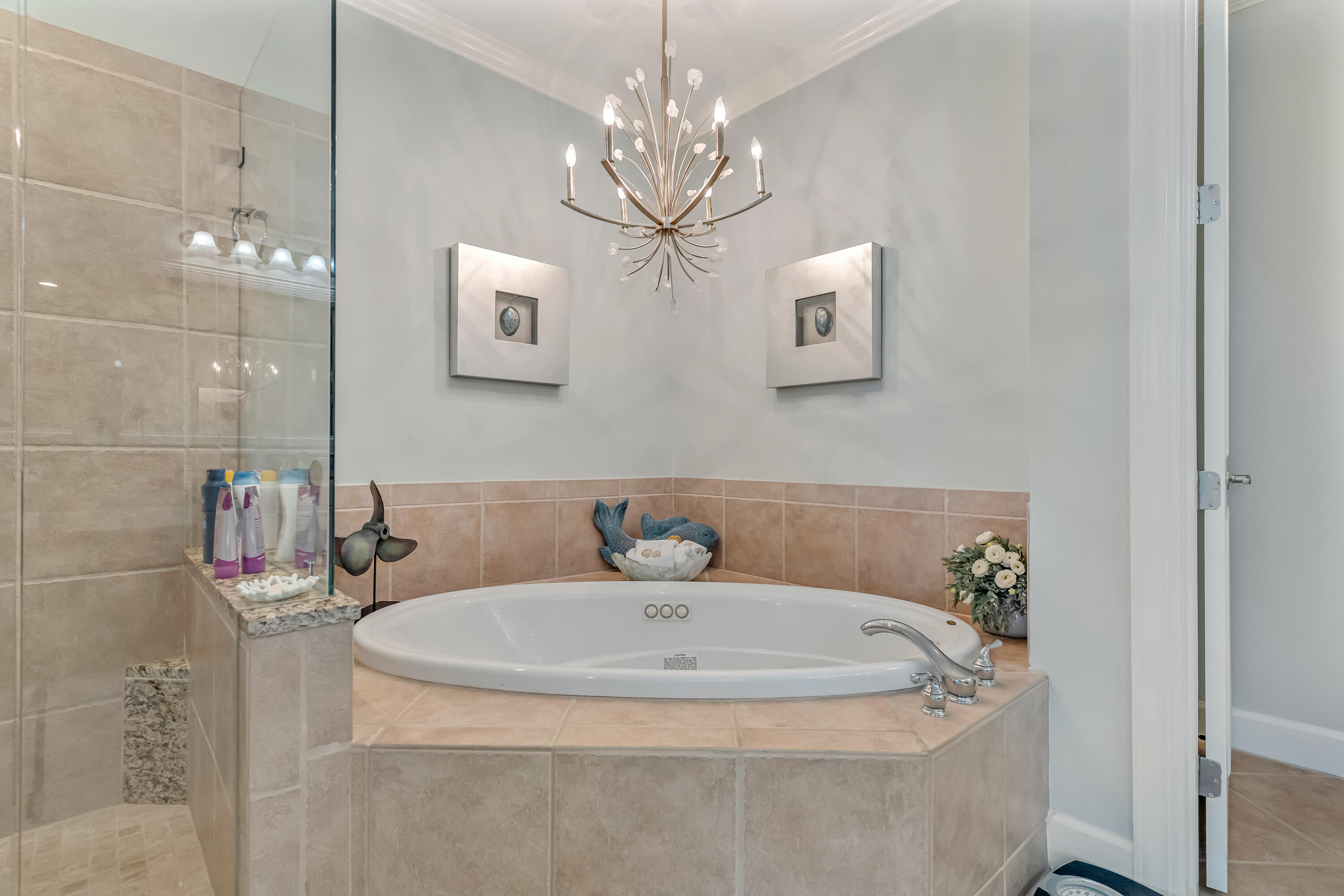 725 Gulf Shore Drive, 901A