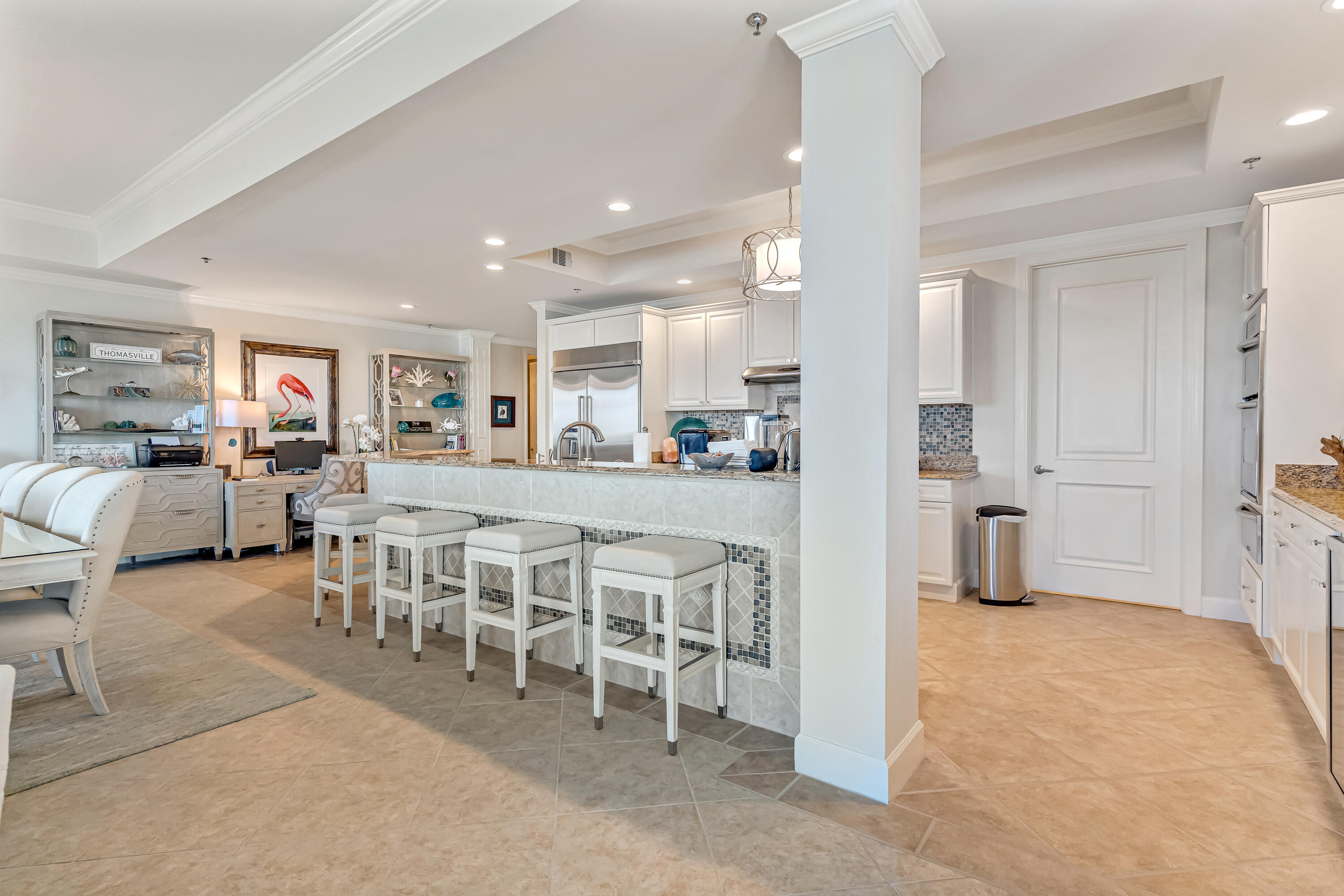 725 Gulf Shore Drive, 901A