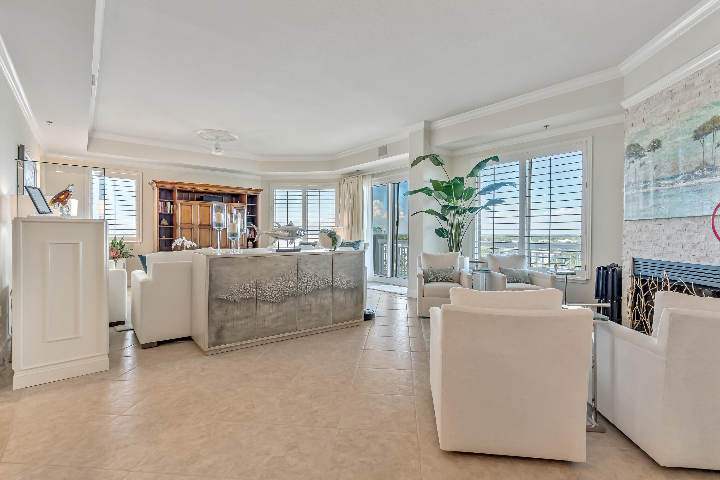 725 Gulf Shore Drive, 901A