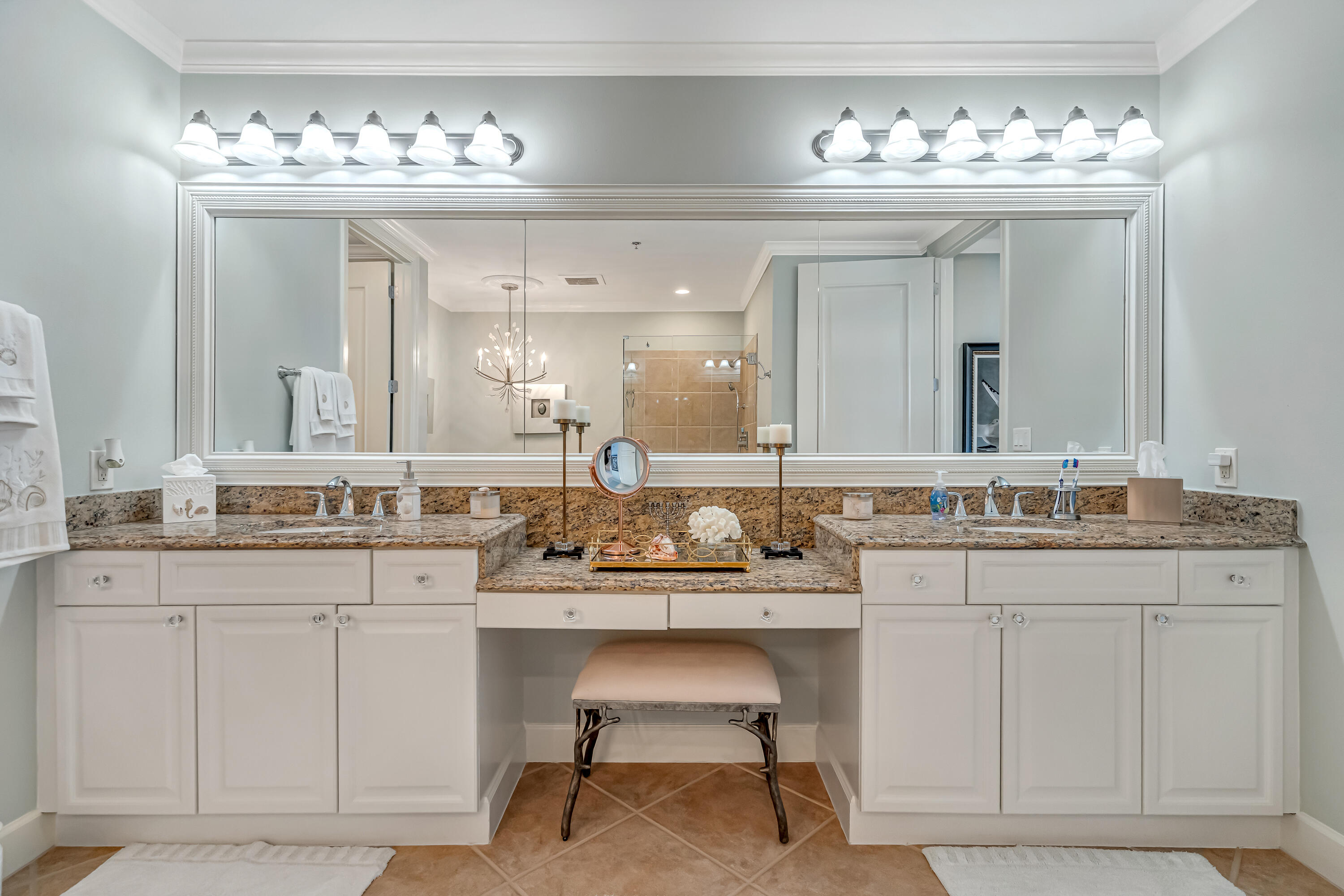 725 Gulf Shore Drive, 901A