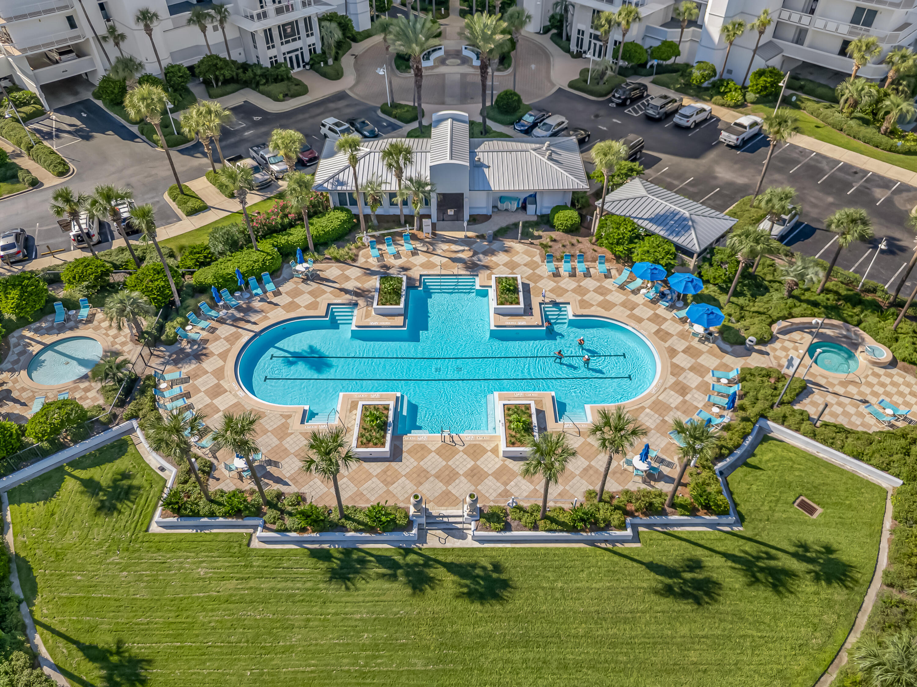 725 Gulf Shore Drive, 901A