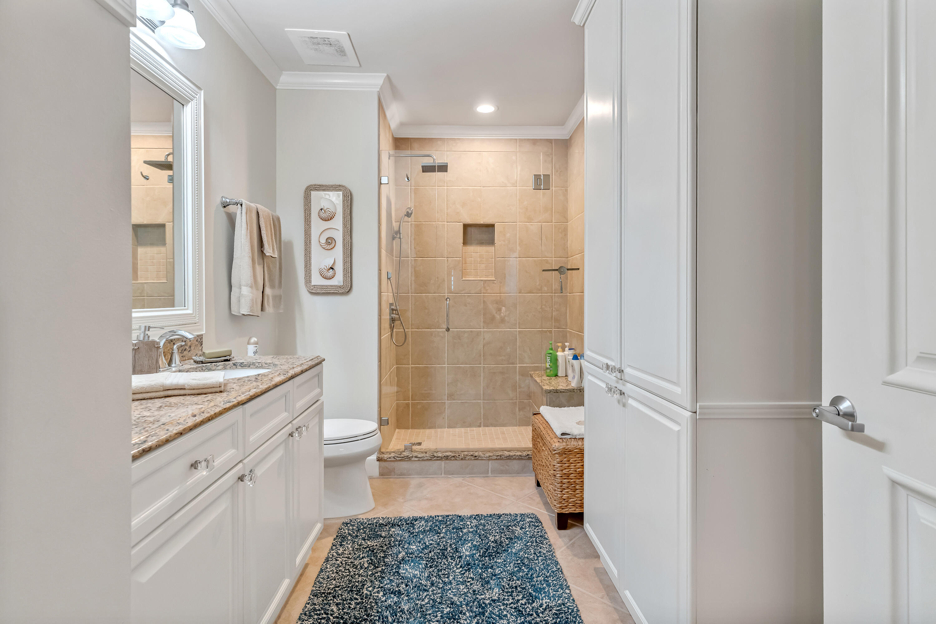 725 Gulf Shore Drive, 901A