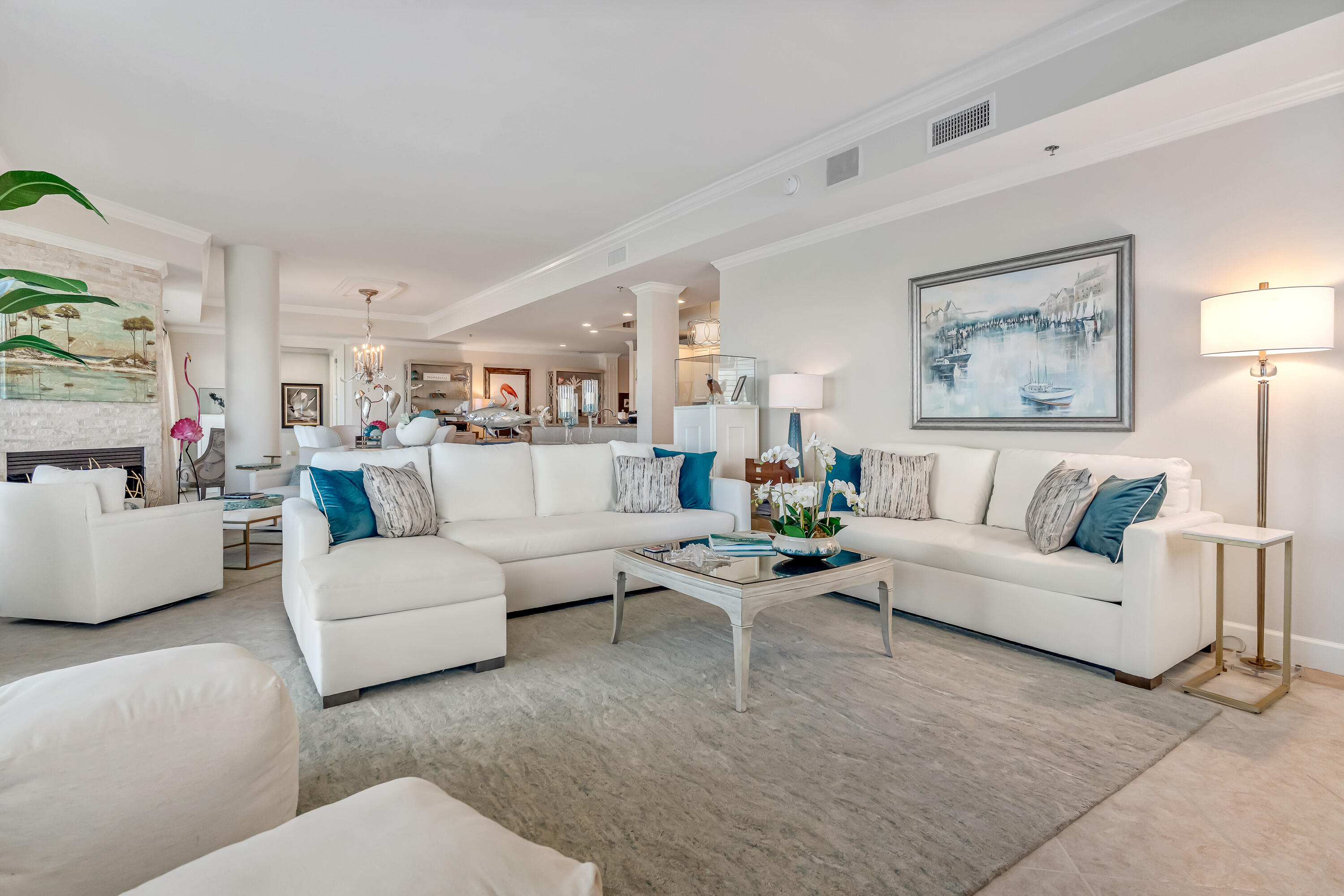 725 Gulf Shore Drive, 901A