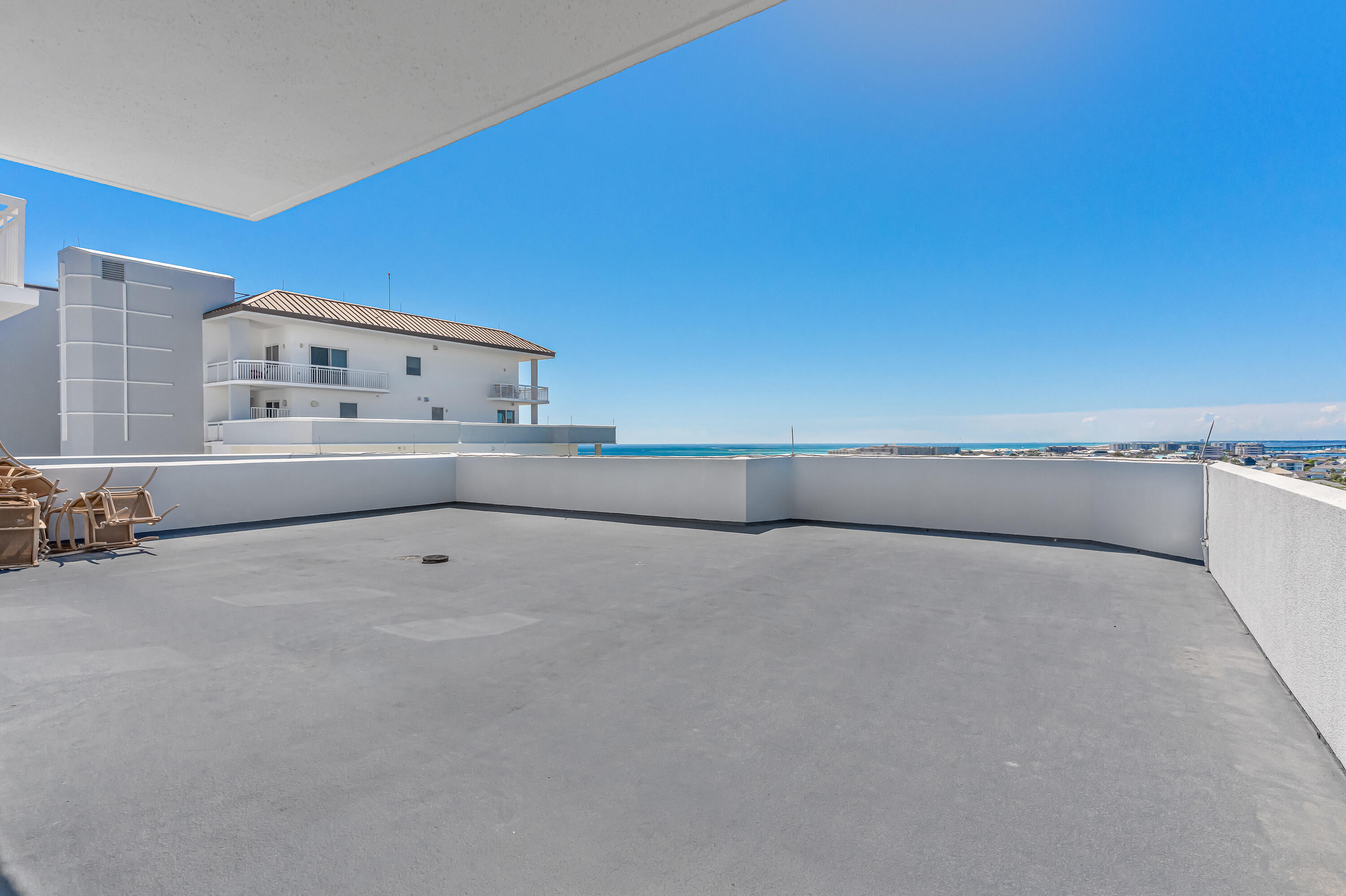 725 Gulf Shore Drive, 901A