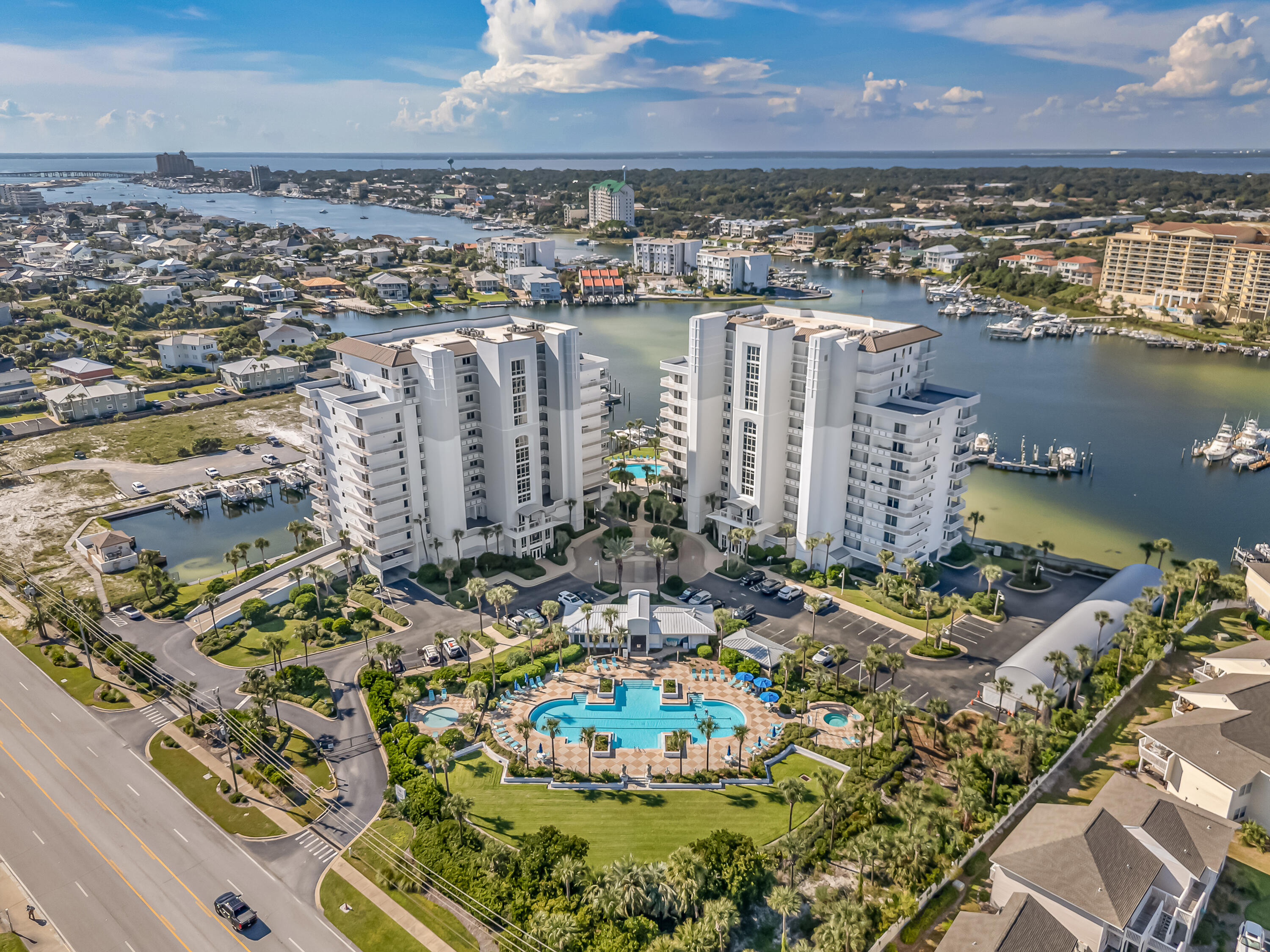 725 Gulf Shore Drive, 901A