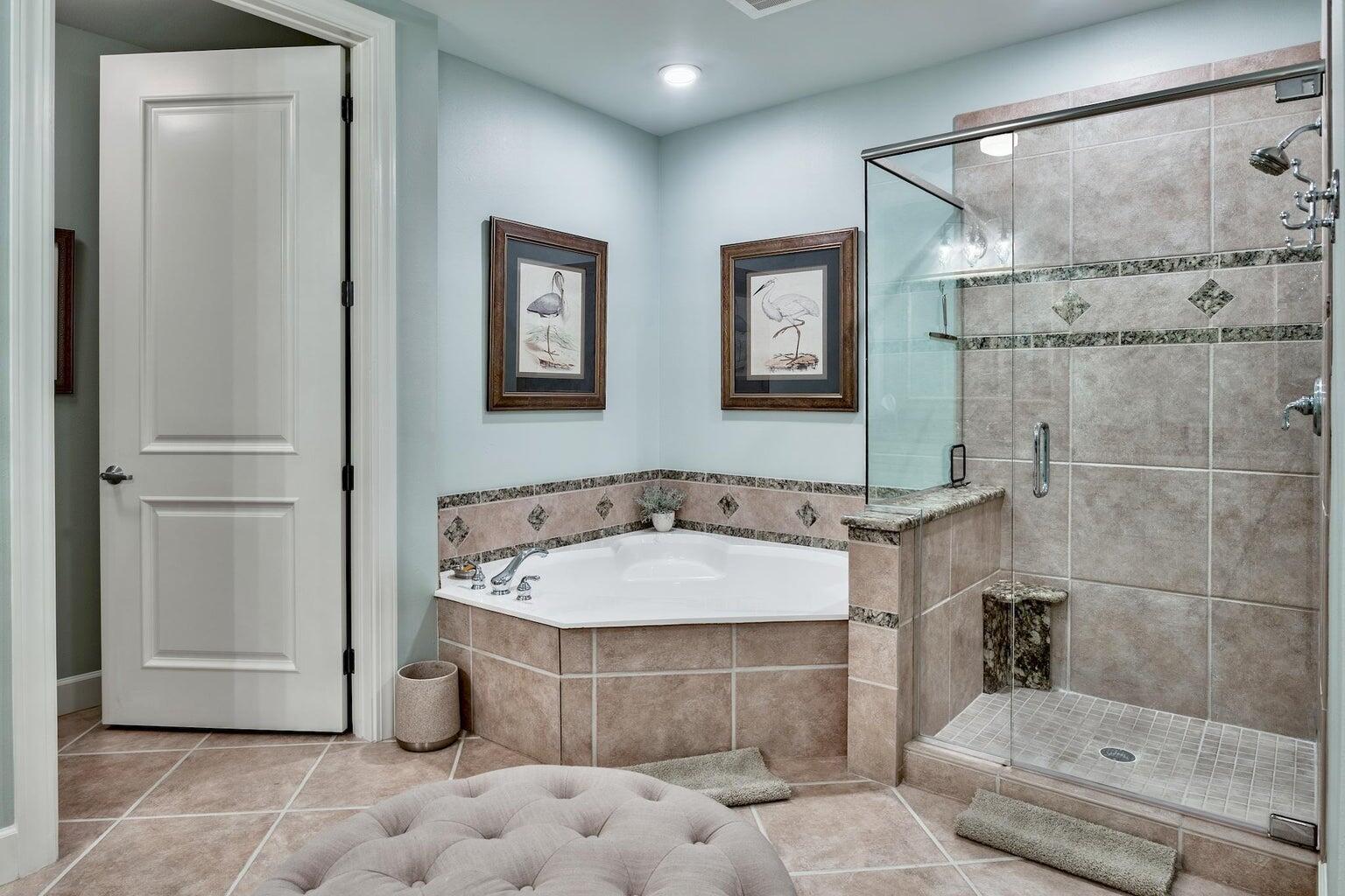 725 Gulf Shore Drive, 901A