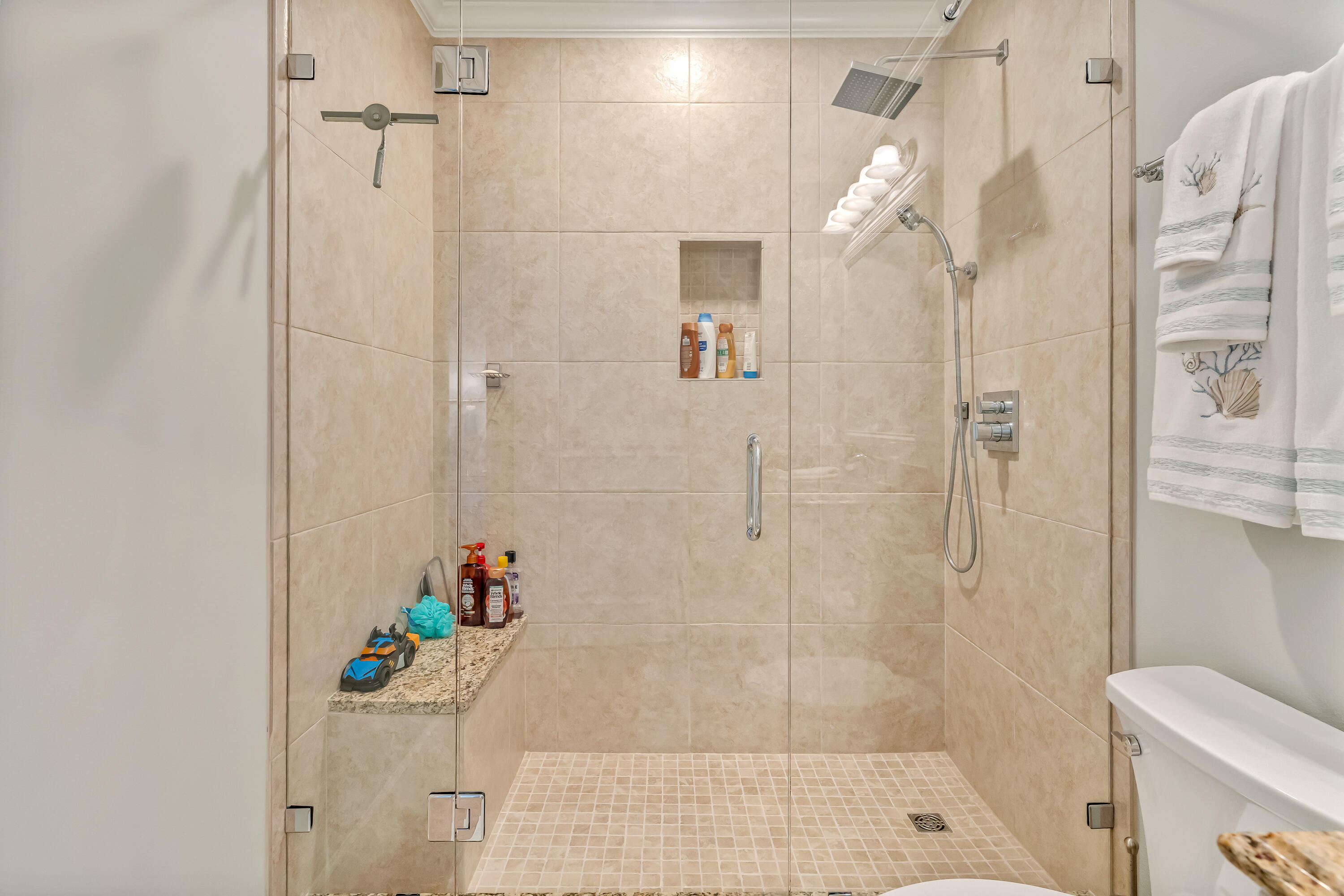 725 Gulf Shore Drive, 901A