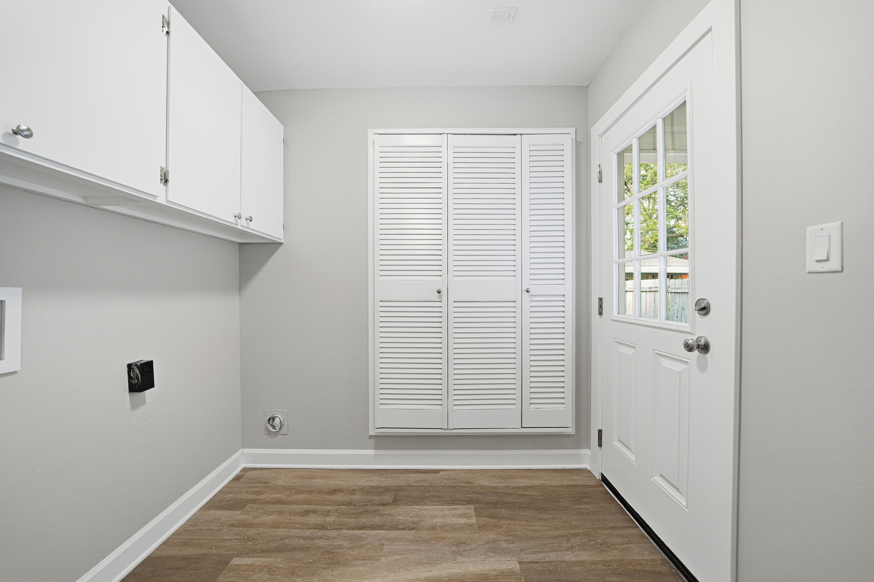 258 NW Briarwood Circle