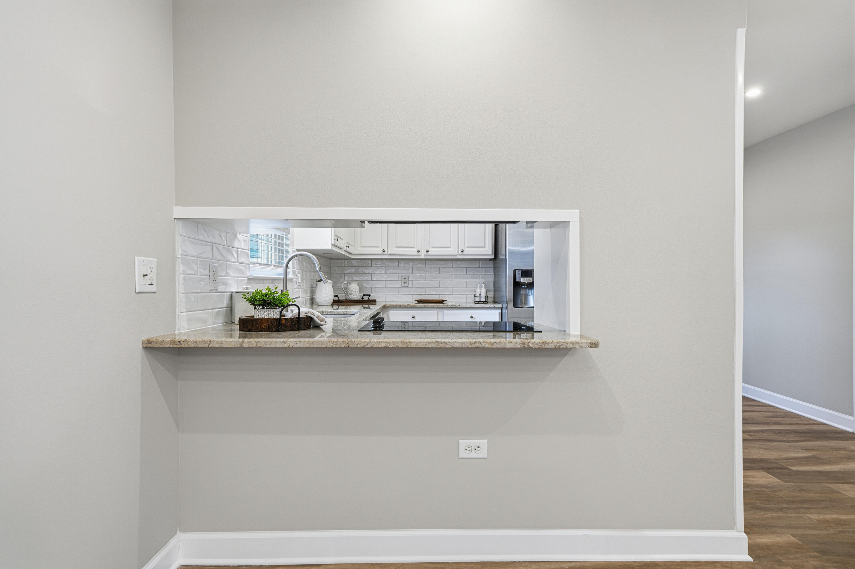 258 NW Briarwood Circle