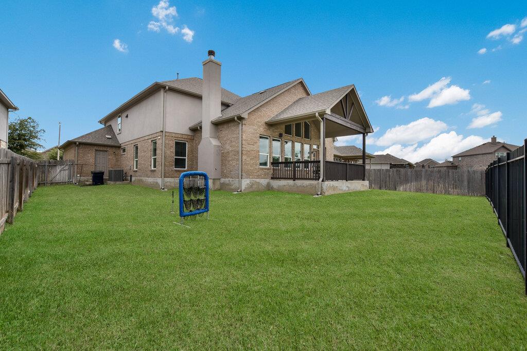 521 Middle Brook DR