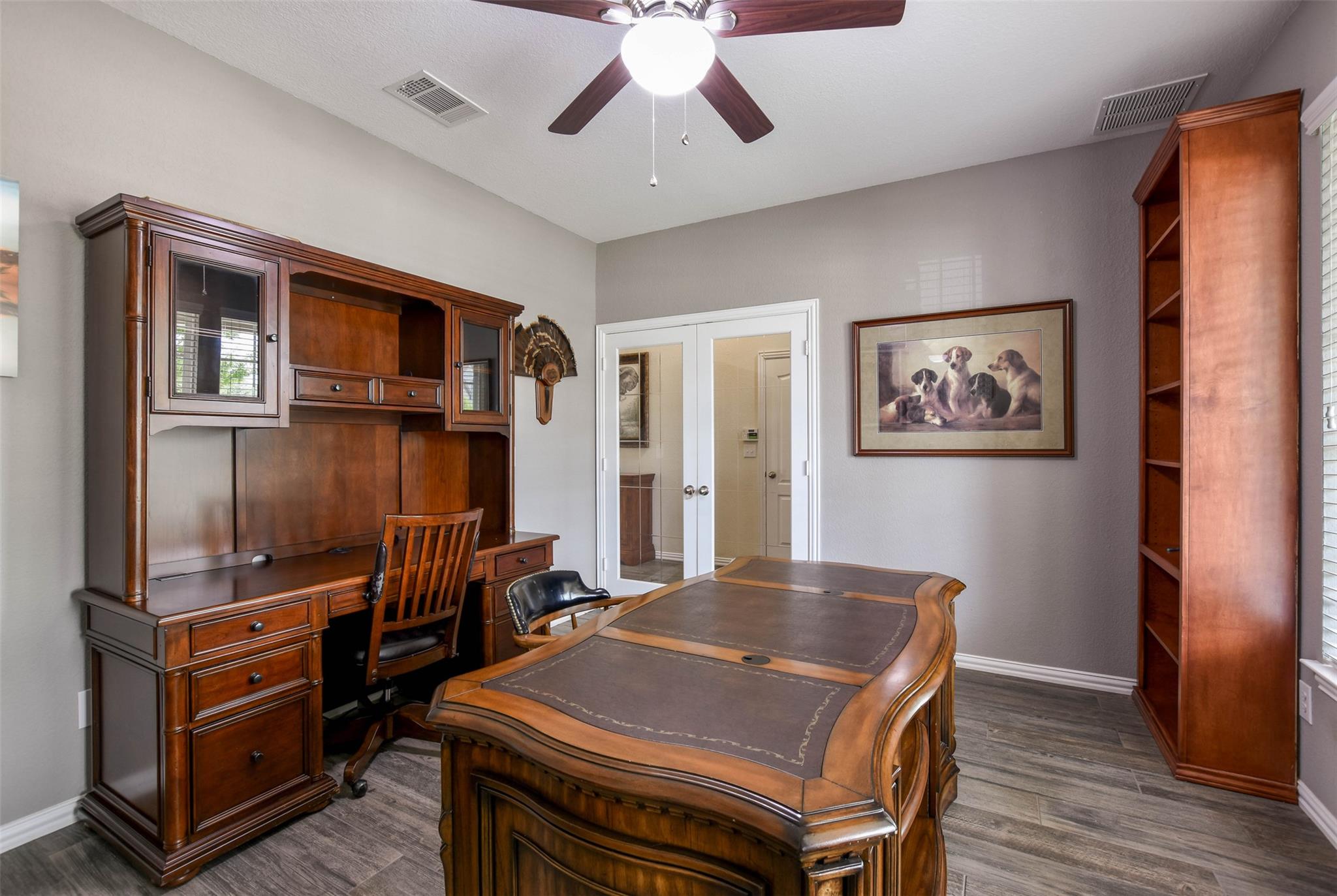 521 Middle Brook DR