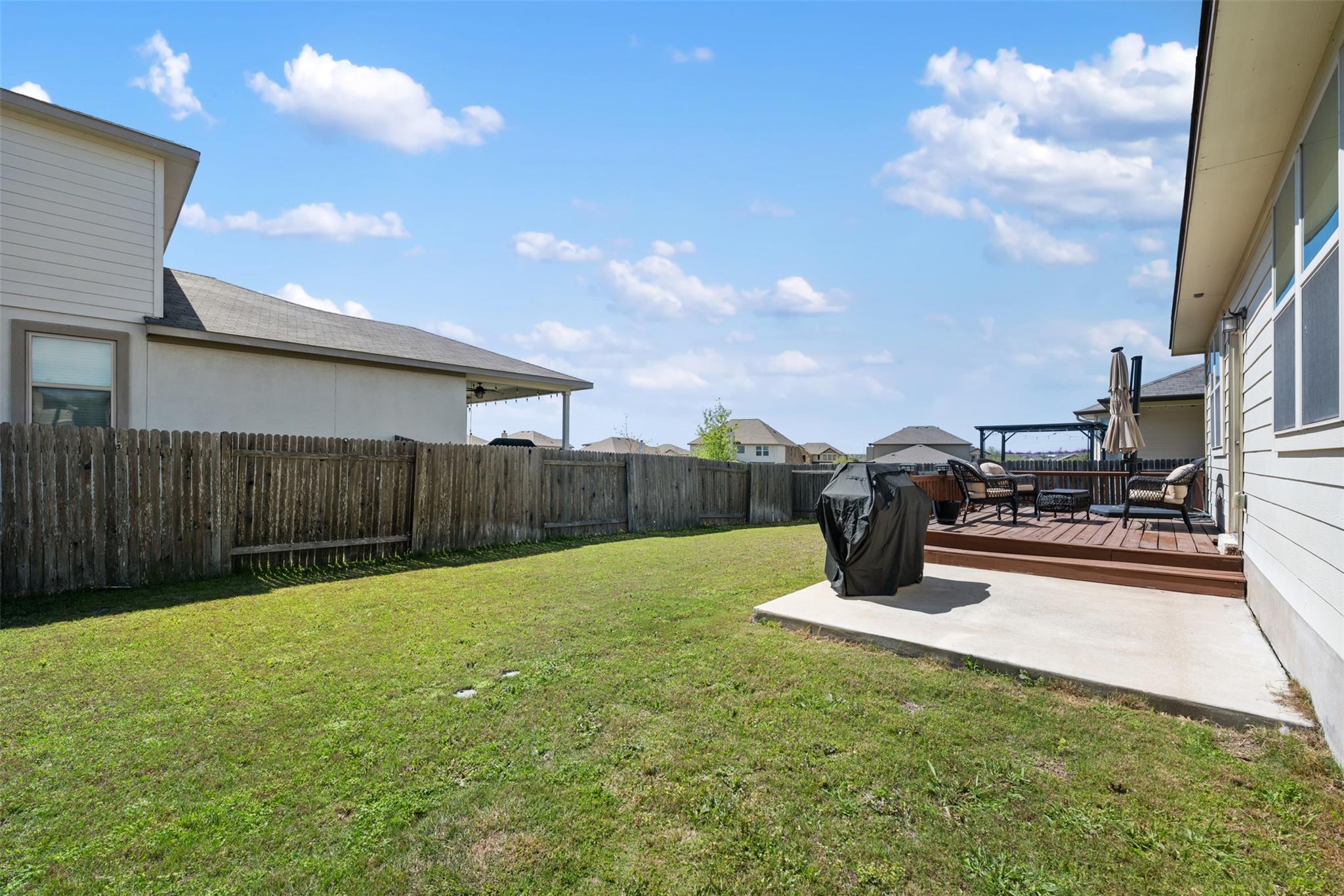 17221 Brittle LN