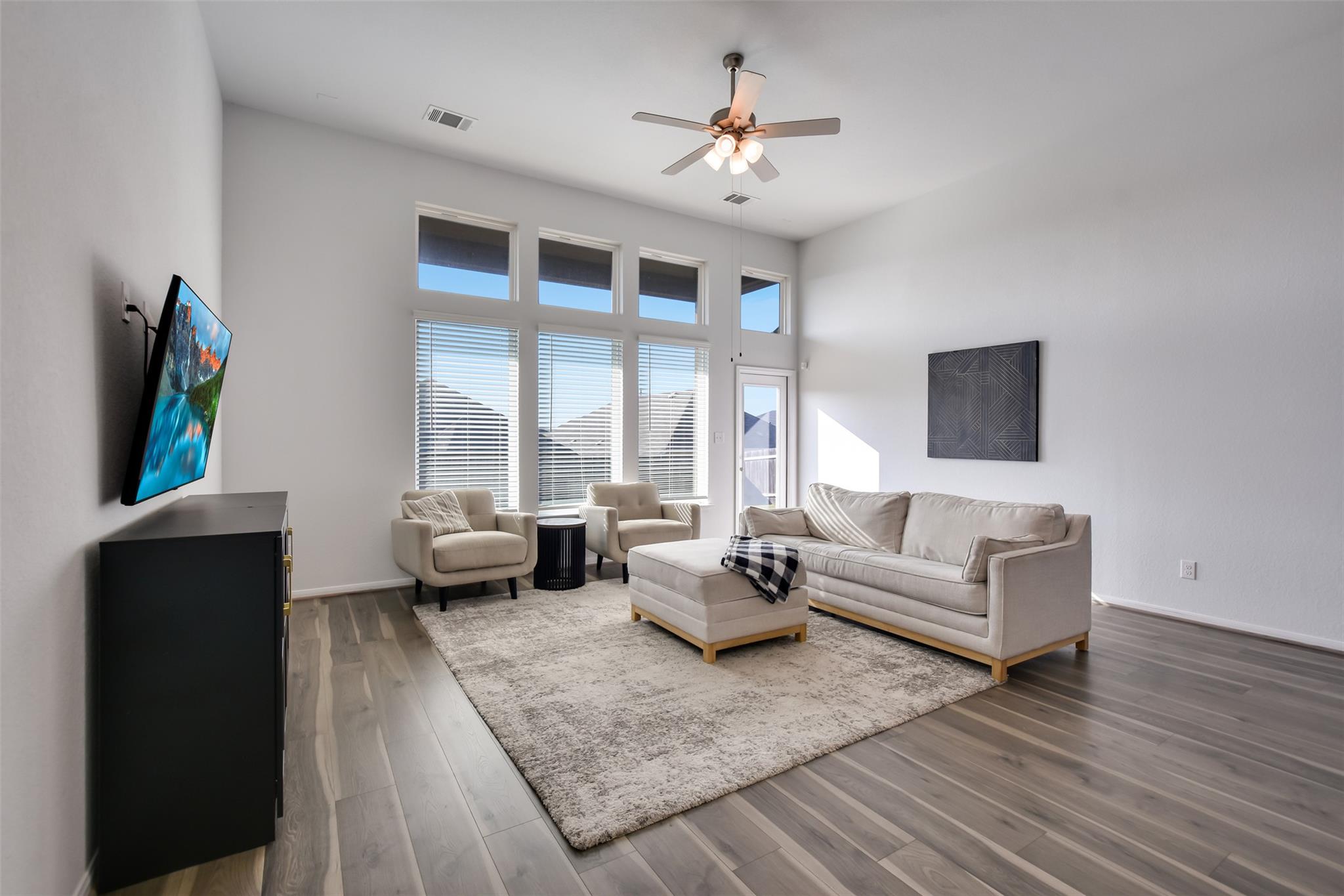 605 Oleander LOOP