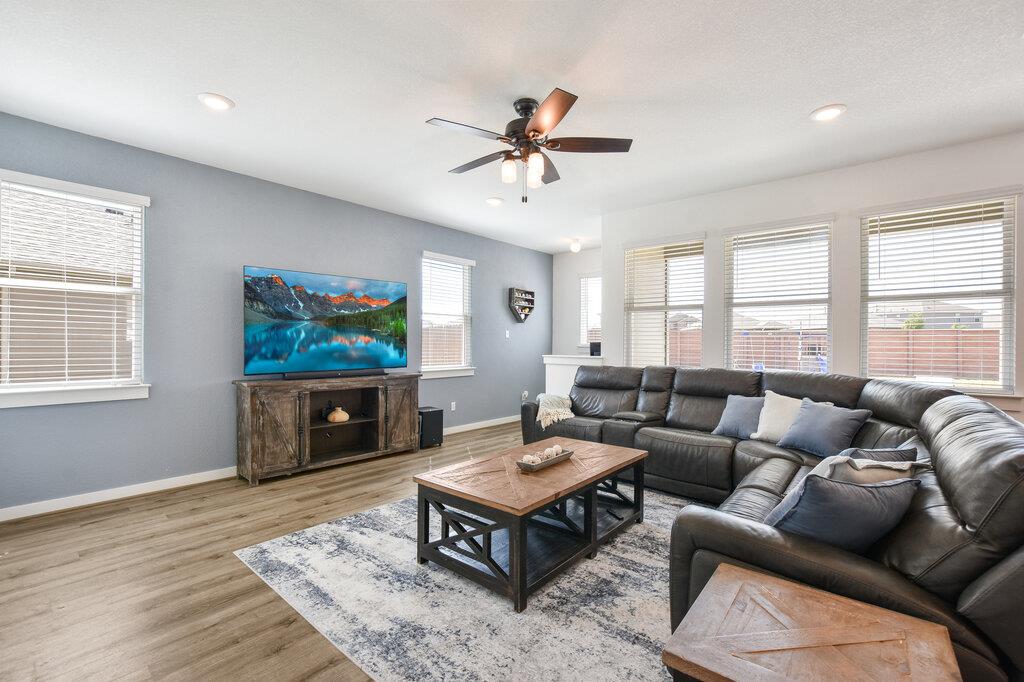 200 Gidran TRL, Georgetown