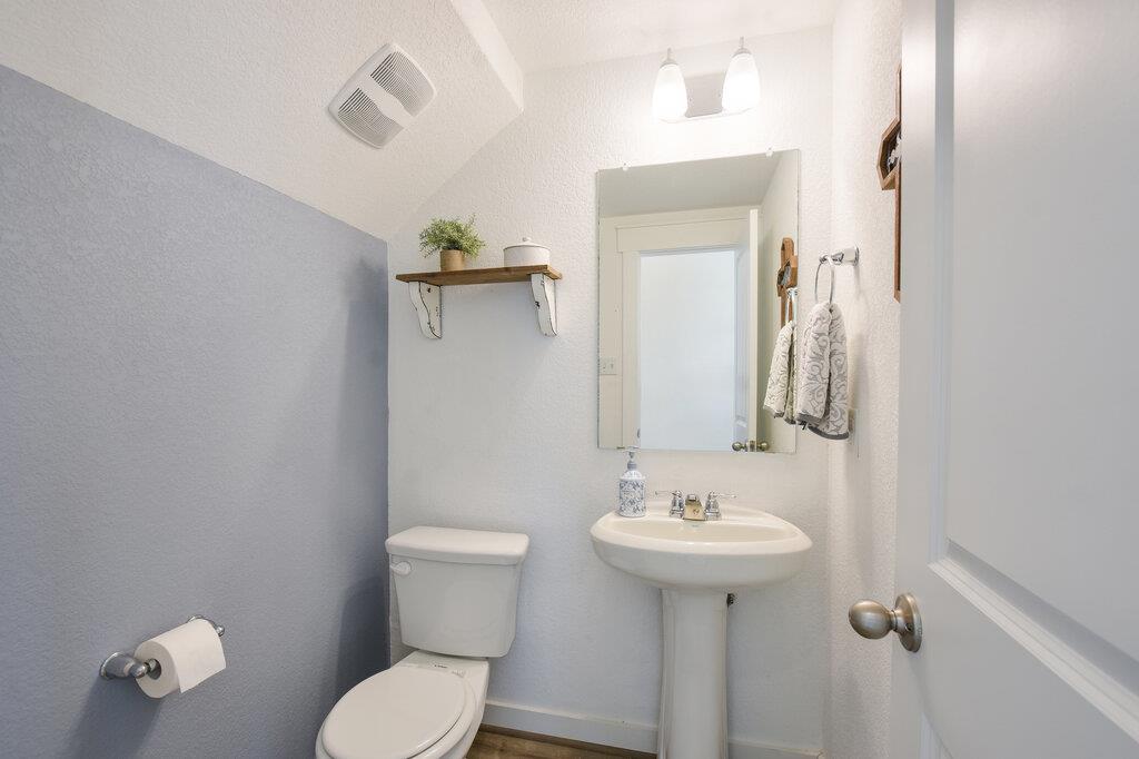 200 Gidran TRL, Georgetown