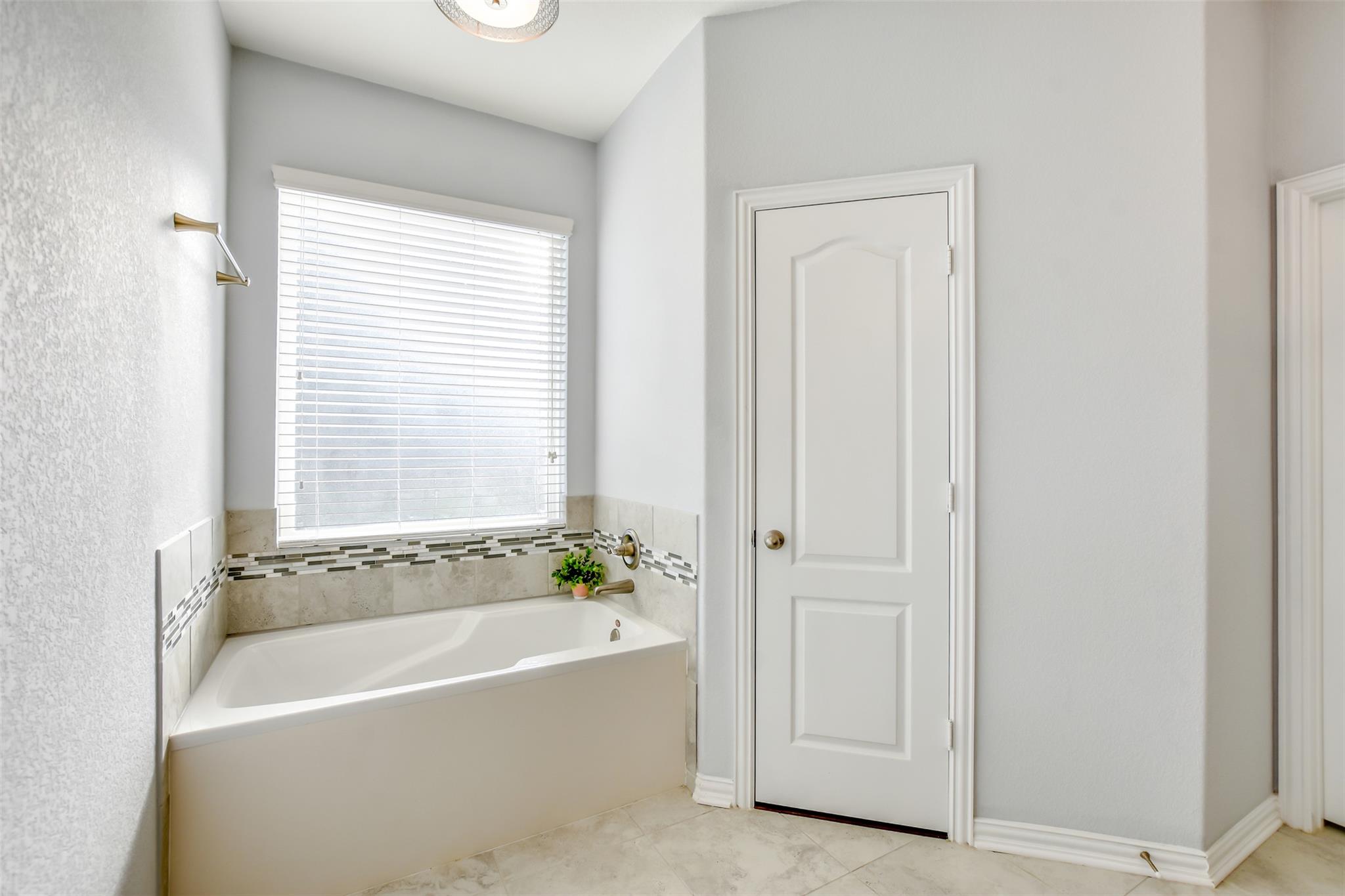 1009 Feldspar Stream WAY